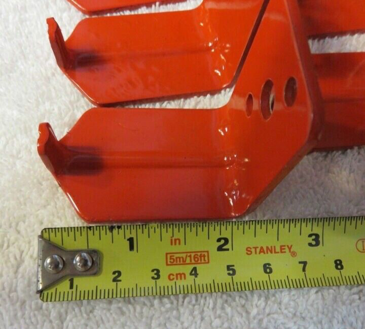 🔥🧯LOT OF 2-UNIVERSAL WALL MOUNT 10, 15 & 20 lb SIZE FIRE EXTINGUISHER BRACKET