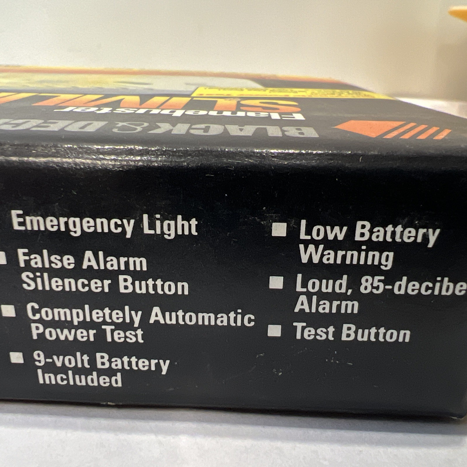 Black And Decker Flamebuster Slimline SMK300 Smoke Alarm Made In 1989 NEW SEALED