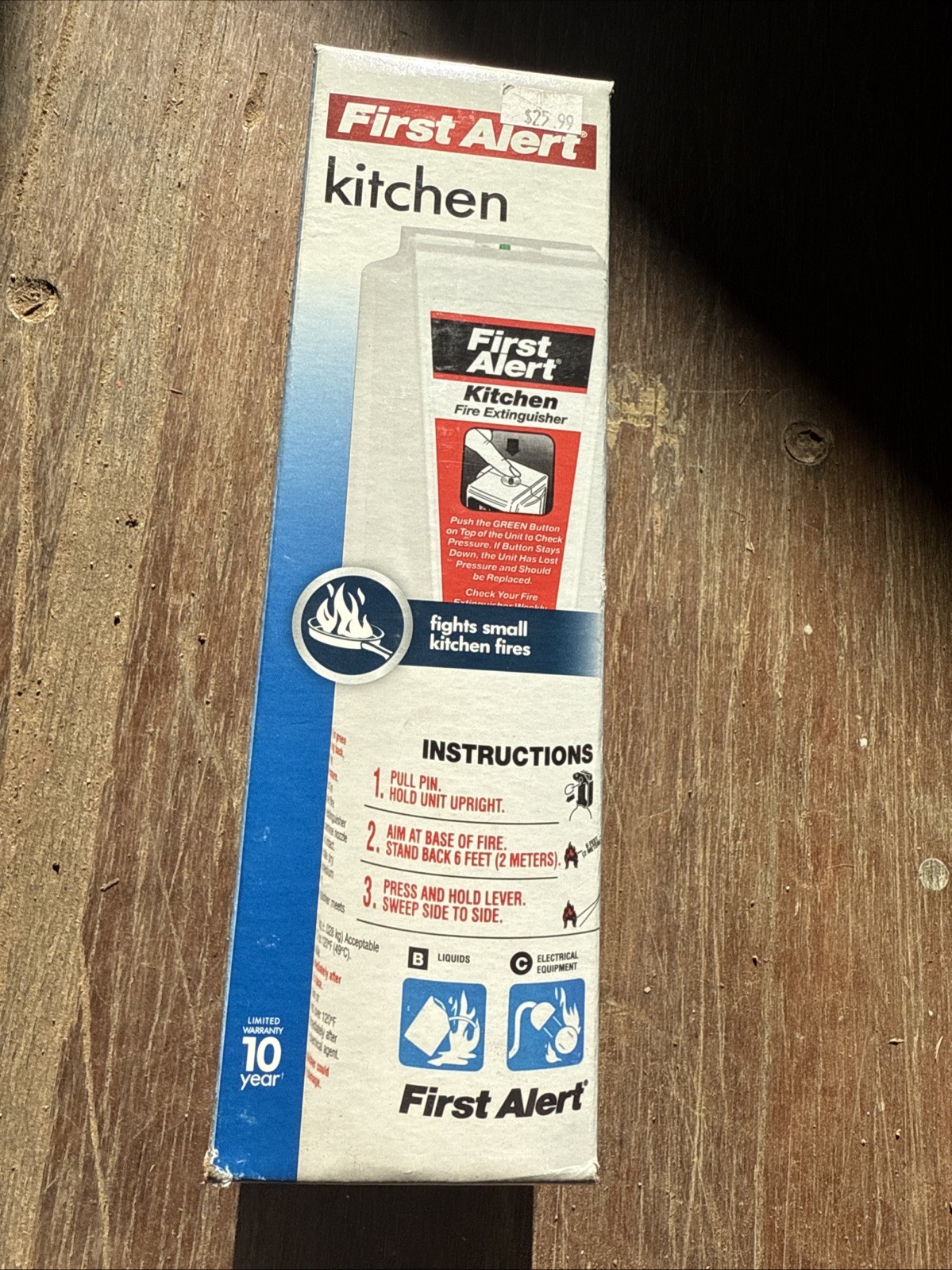 FIRST ALERT KITCHEN5 Fire Extinguisher, KFE2S5, UL RATED 5-B:C, White, 1-Pack