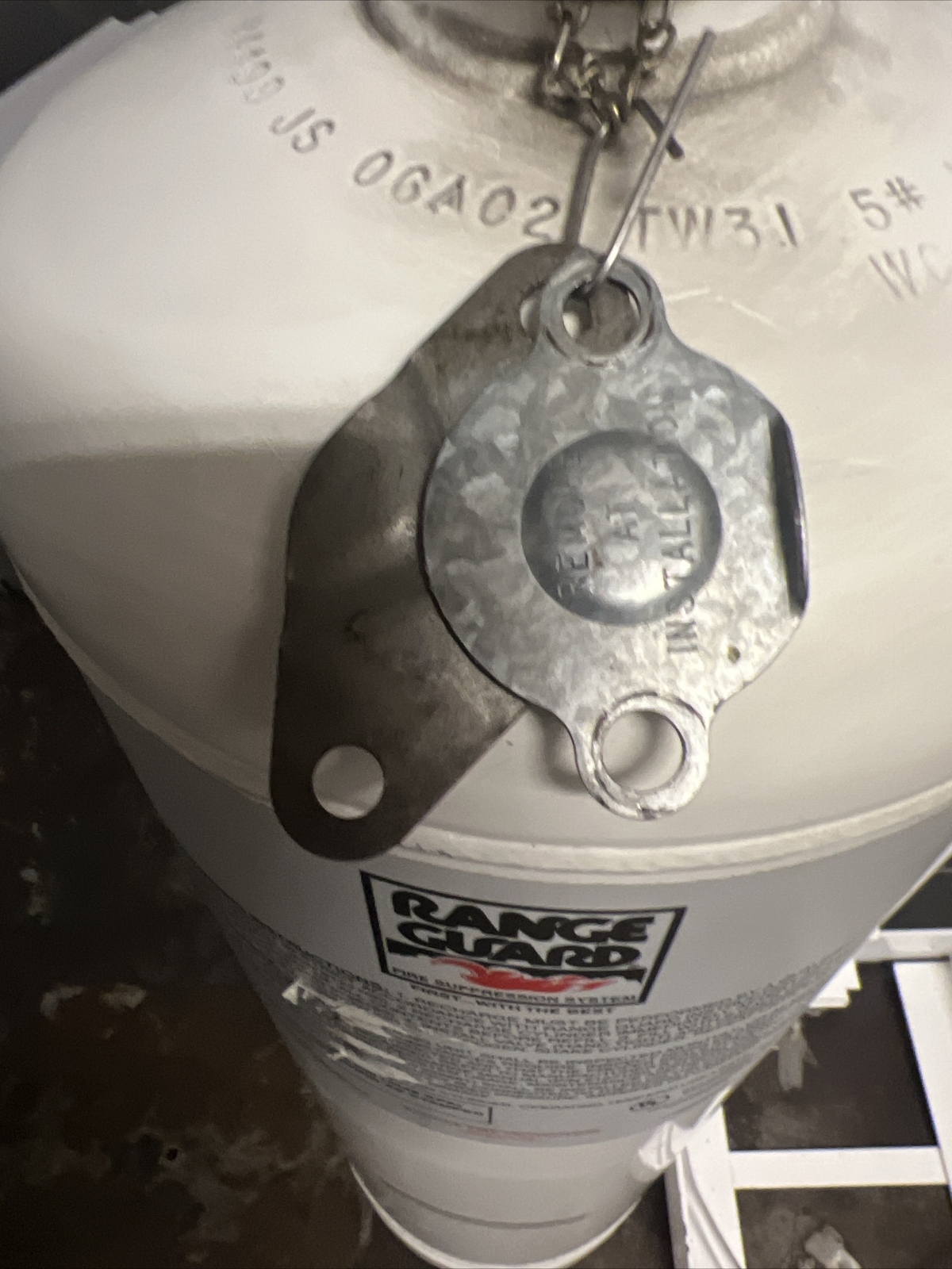 Badger Fire Protection Range Guard Wet Chemical Cylinder Model RG-6G. Used