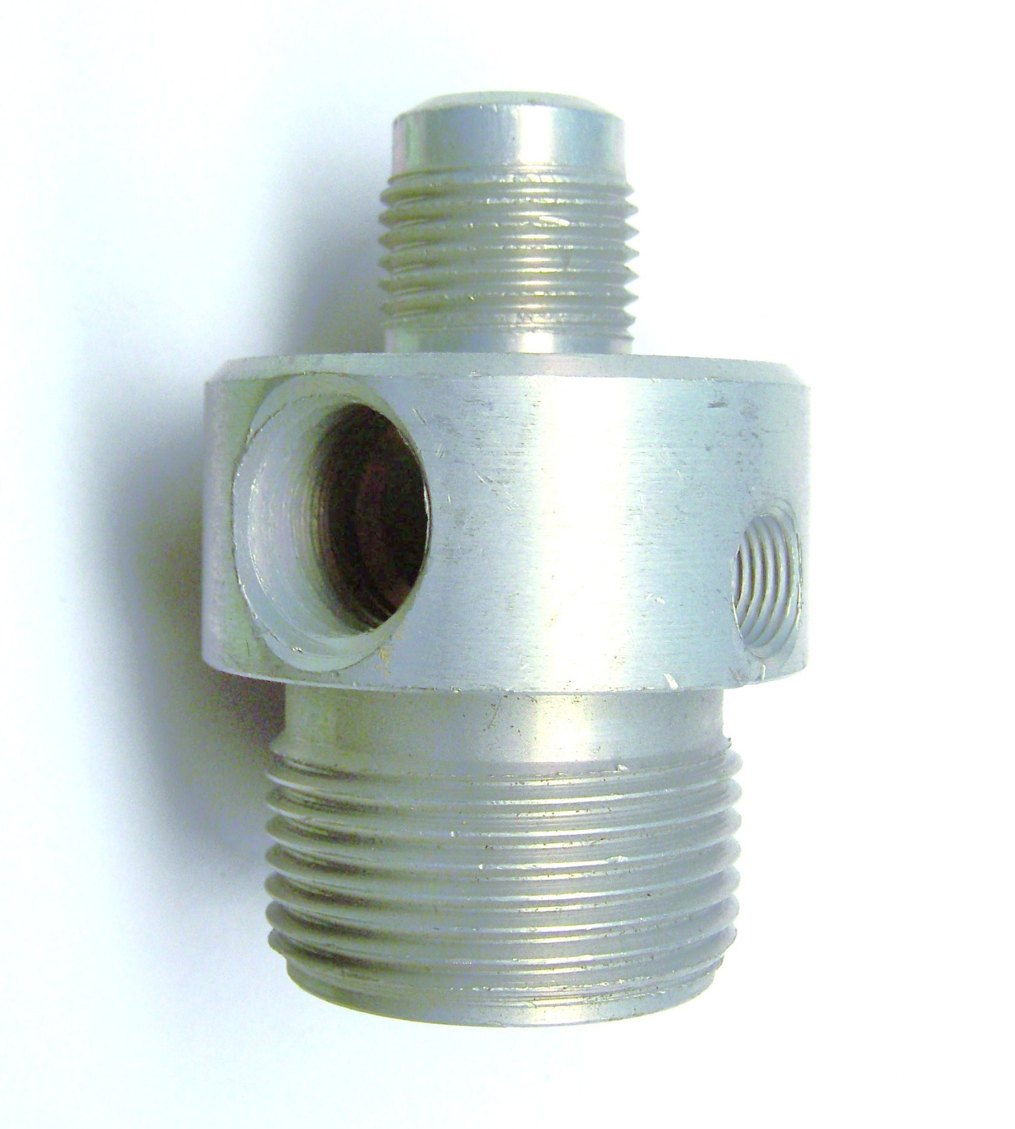 FIRE EXTINGUISHER NOS ALUMINUM VALVE BODY 2-1/2″ T 2.025″ D X .841 W FLANGE