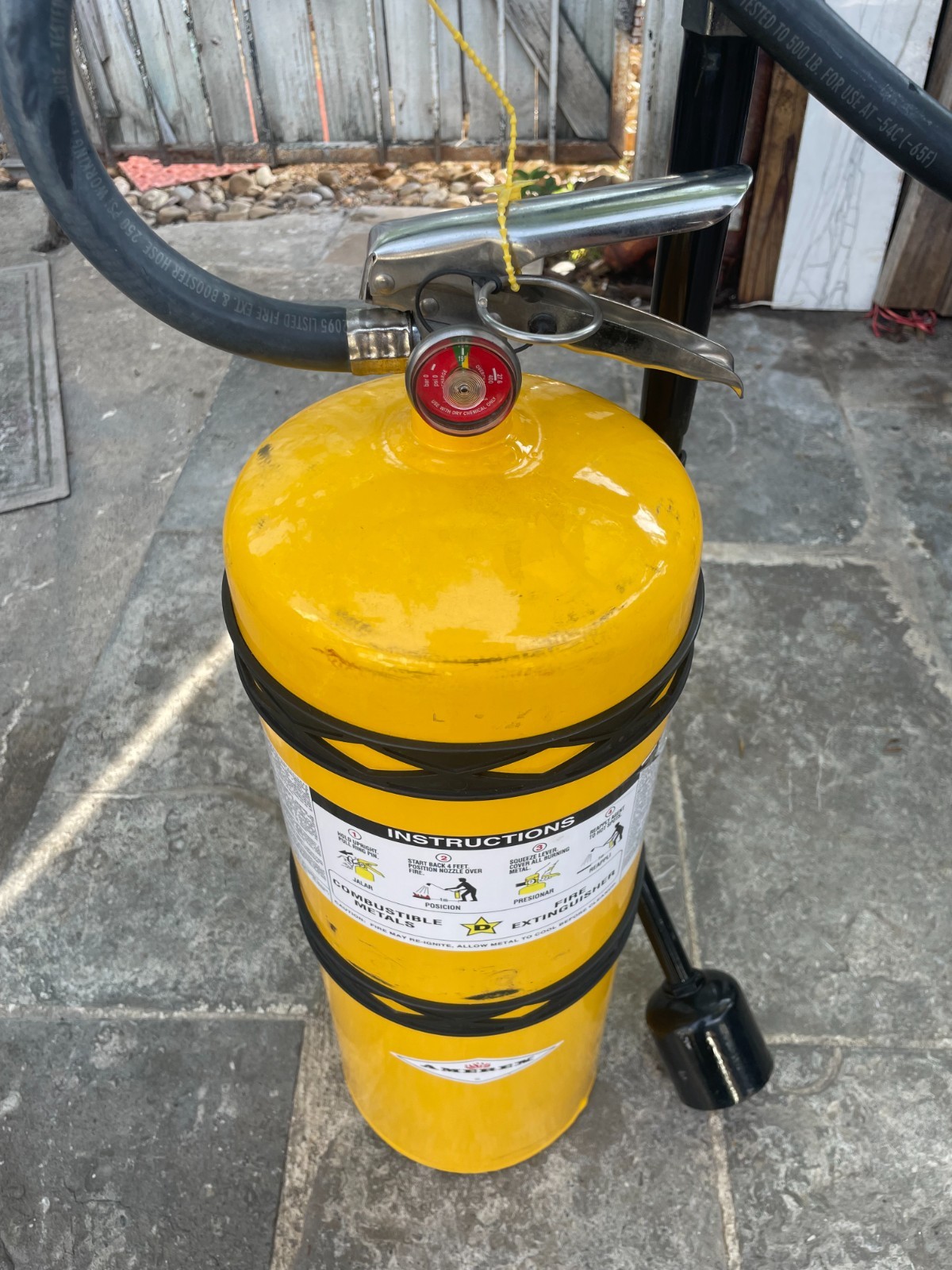 Amerex B570 Class D Sodium Chloride Fire Extinguisher – 30 lb for Metal Fires