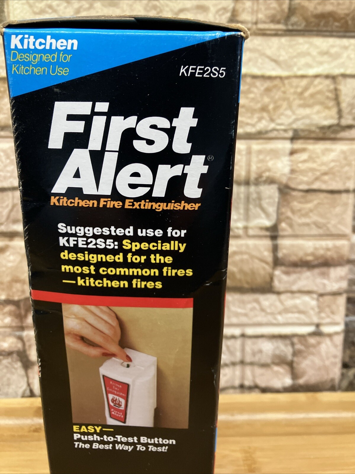 First Alert Kitchen Fire Extinguisher Liquids Grease Electrical KFE2S5 Vintage