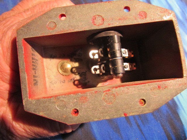 NEW Metal Bracket Hanger Wall Mount Support WITH ALARM BASE