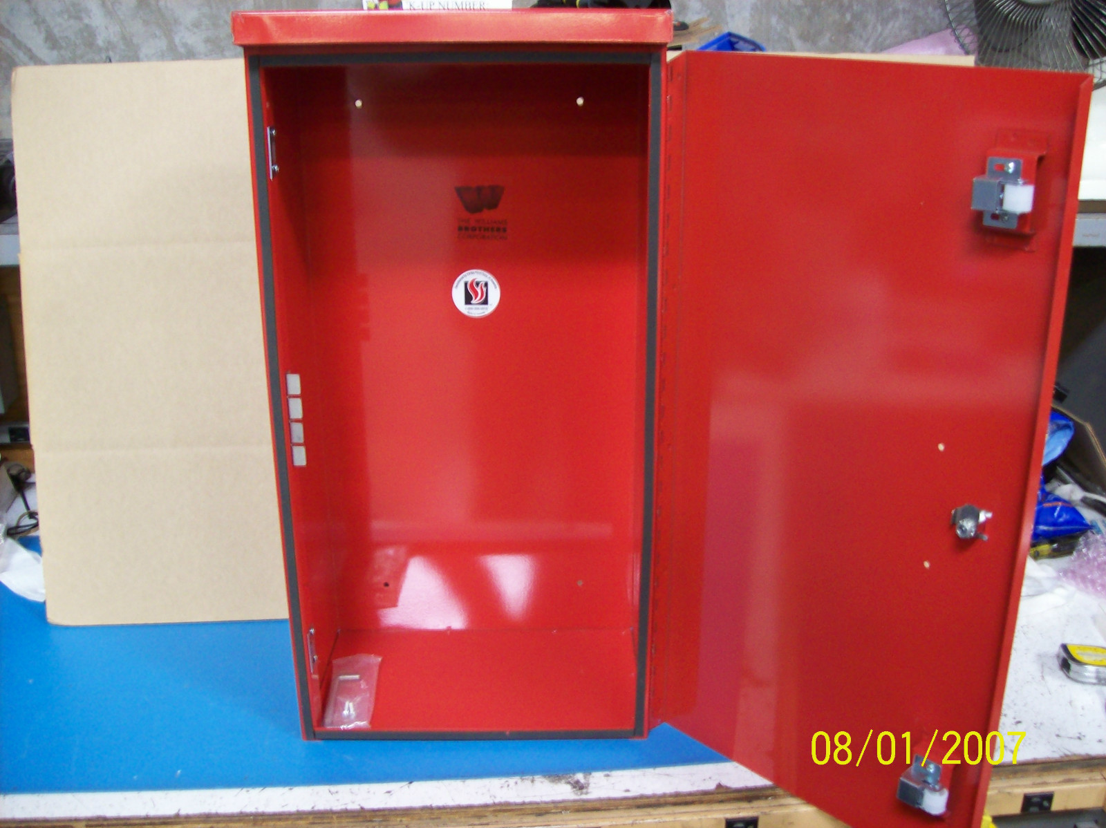 WILLIAMS BROTHERS RECESSED FIRE CABINET 14 1/4 x 28x 10 OUT SIDE DIMS.