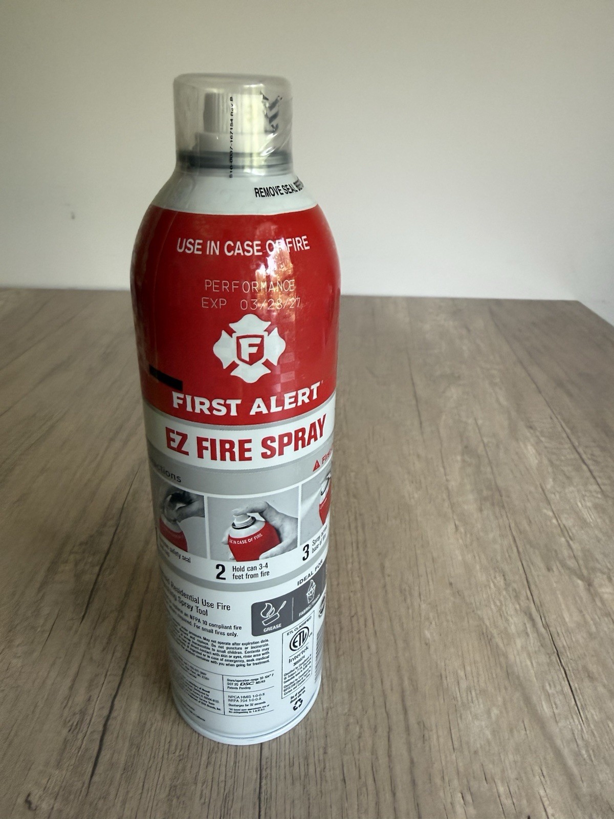 NEW First Alert EZ Fire Spray 14 OZ Stops Fires Fast Exp 03/28/27
