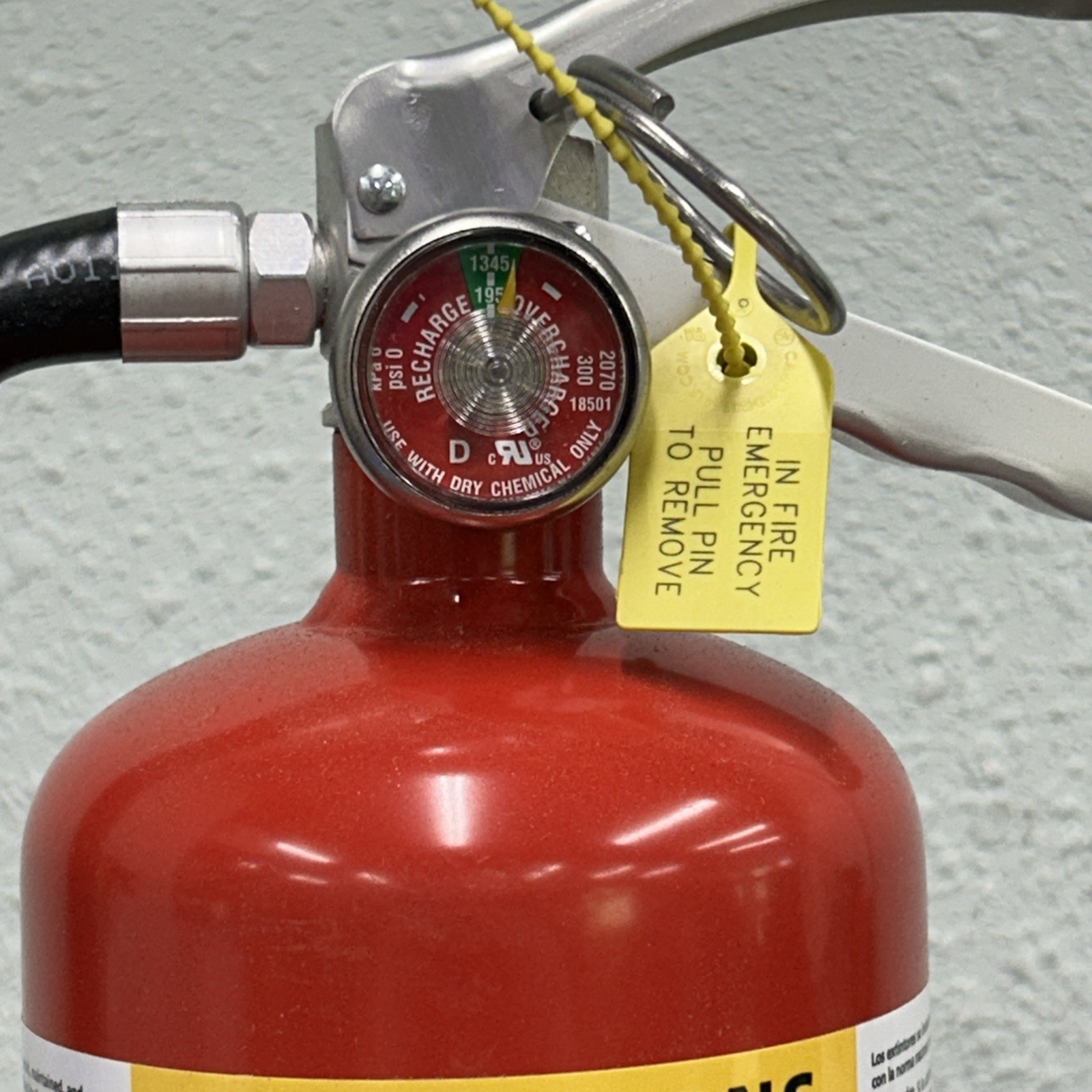 BADGER Fire Extinguisher: 10 lb Extinguisher, STD-5MP-1 ABC 5 lb Agent Charge
