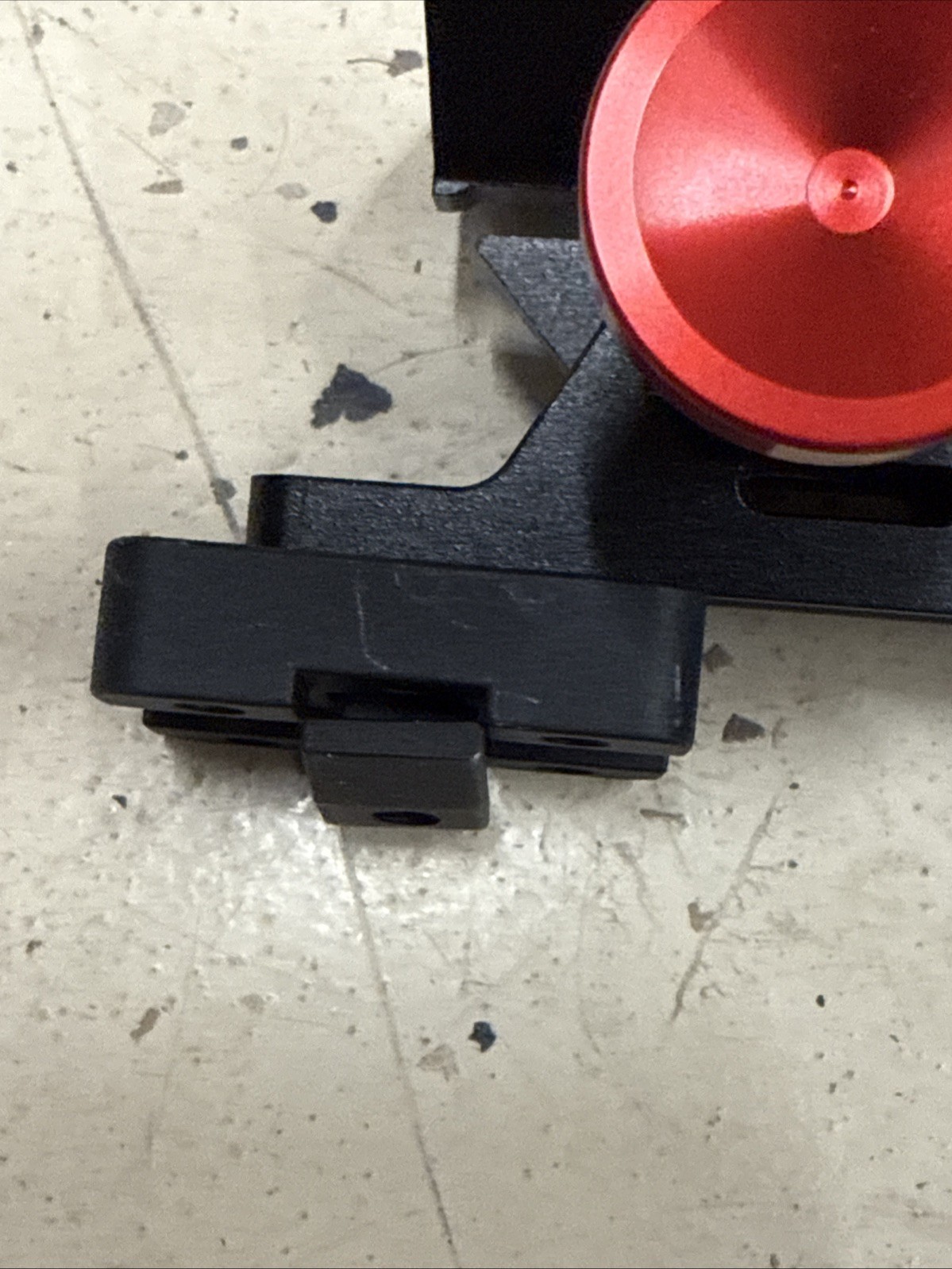 Quick Release Fire Extinguisher Mount – Fire Extinguisher Bracket for MOLLE