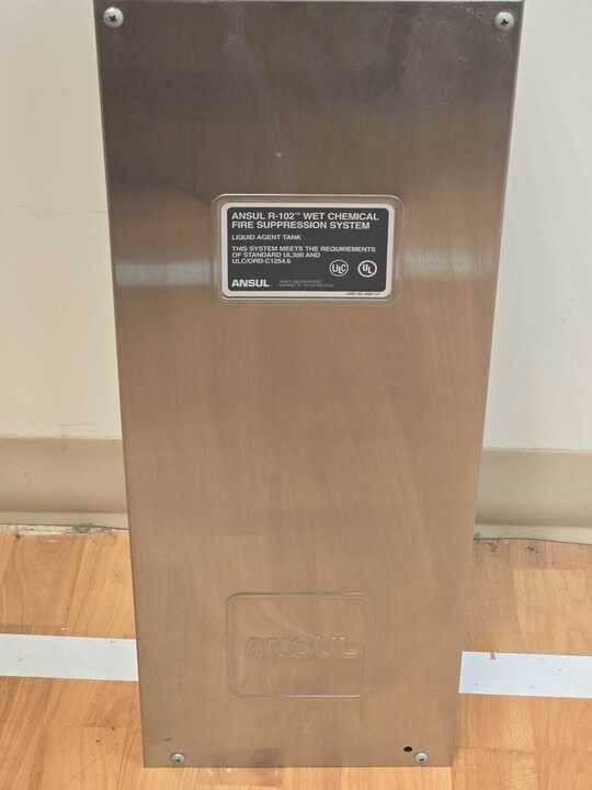 Ansul R102 Cabintry For FIRE SUPPRESSION CYLINDER