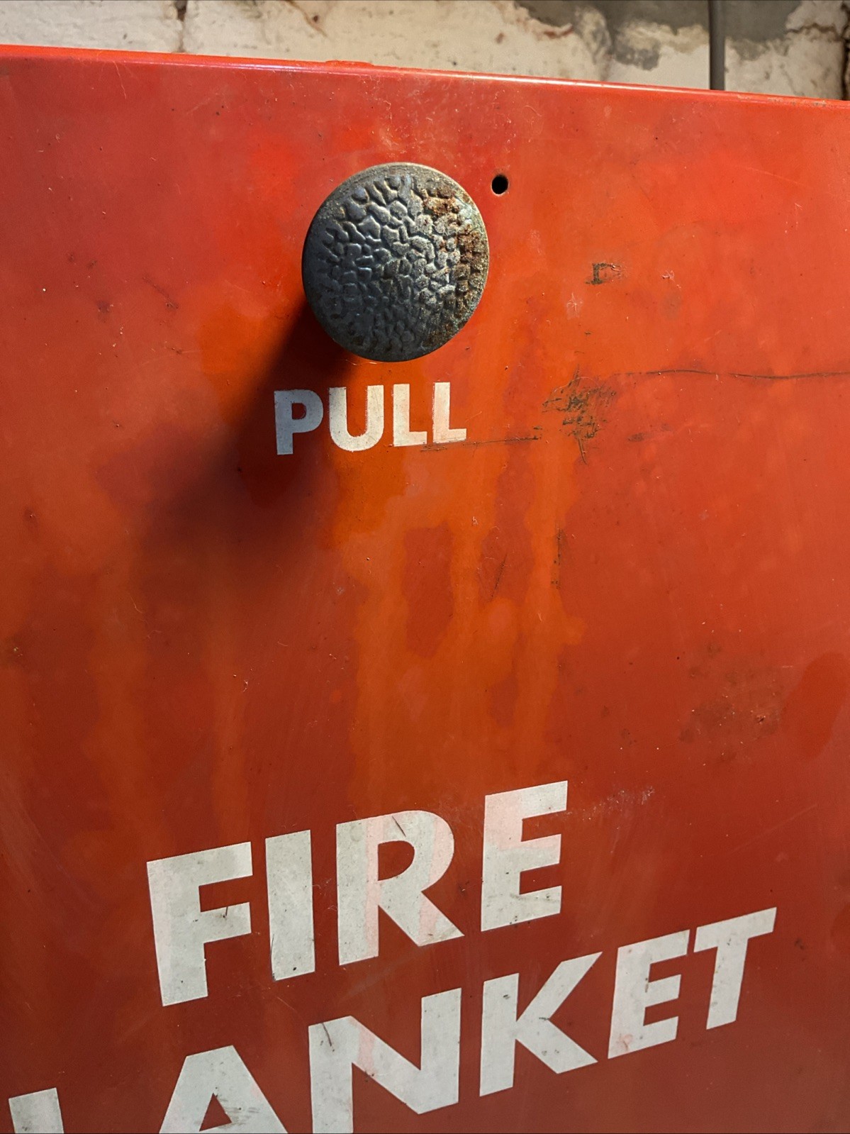 Ready Made Sign Co. 16×13”” Fire Blanket Metal Wall Sign Cabinet (no Blanket)
