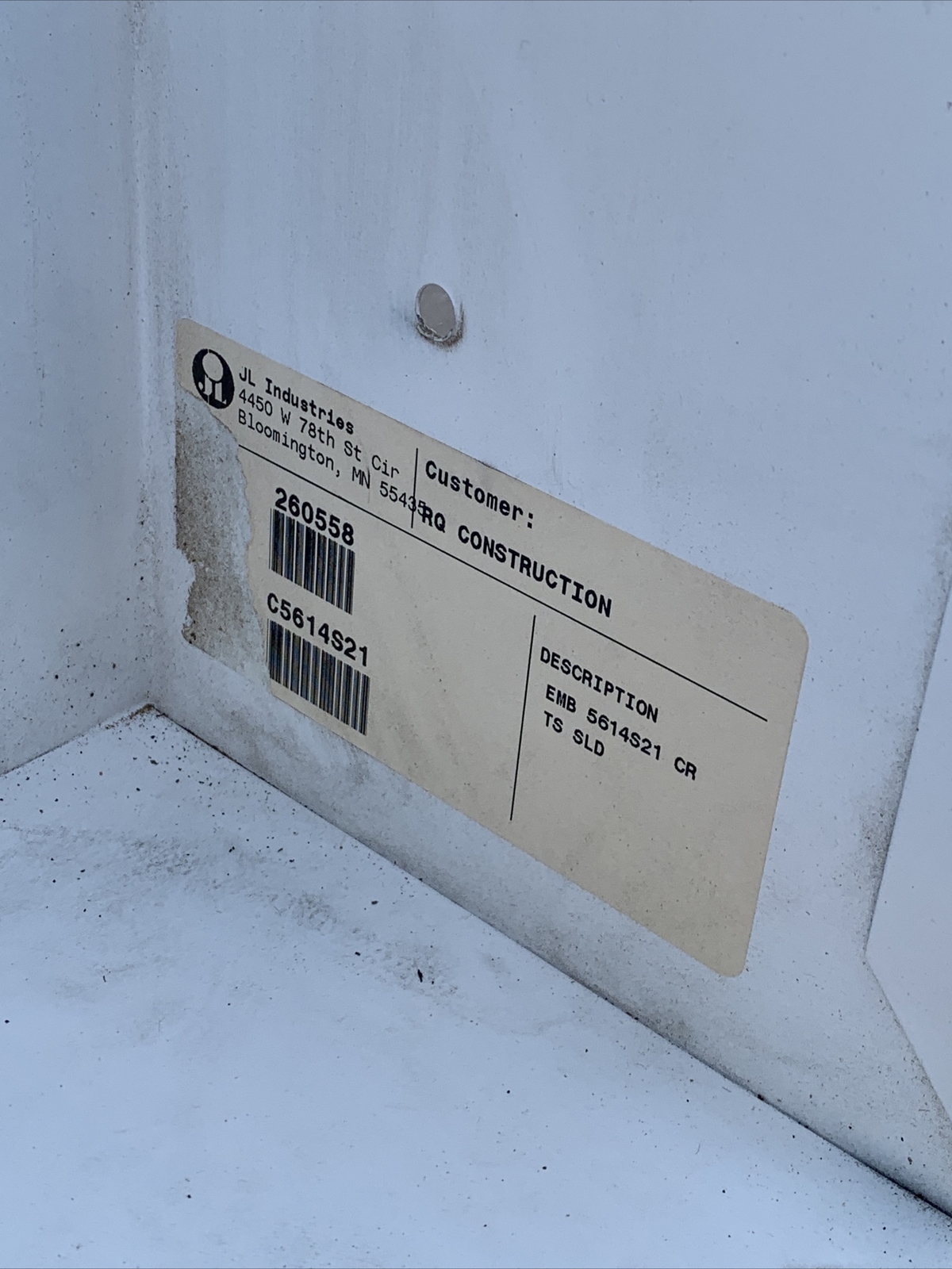 JL Ind. C5614S21 Decorative Trimless Recessed 10lb Fire Extinguisher Cabinet