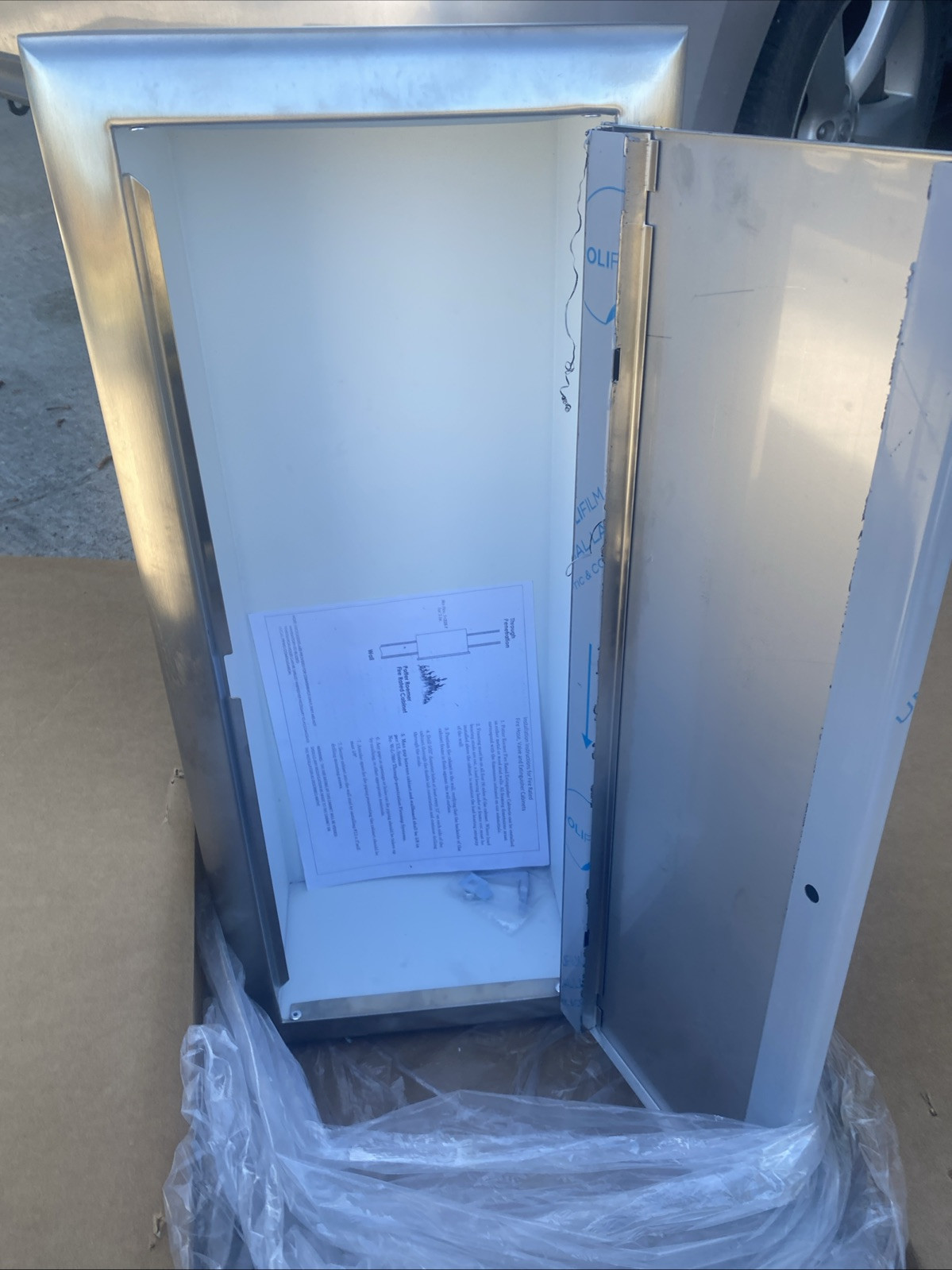 Potter Roemer Semi Recessed Fire Extinguisher Cabinet FRC7063-F Stainless Steel
