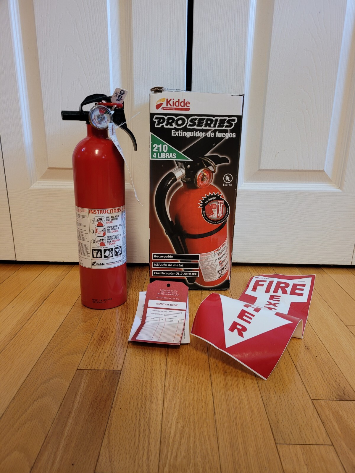 Kidde Pro Series Fire Extinguisher 210 4 lb Unit Rechargeable 2-A: 10-B:C Rated