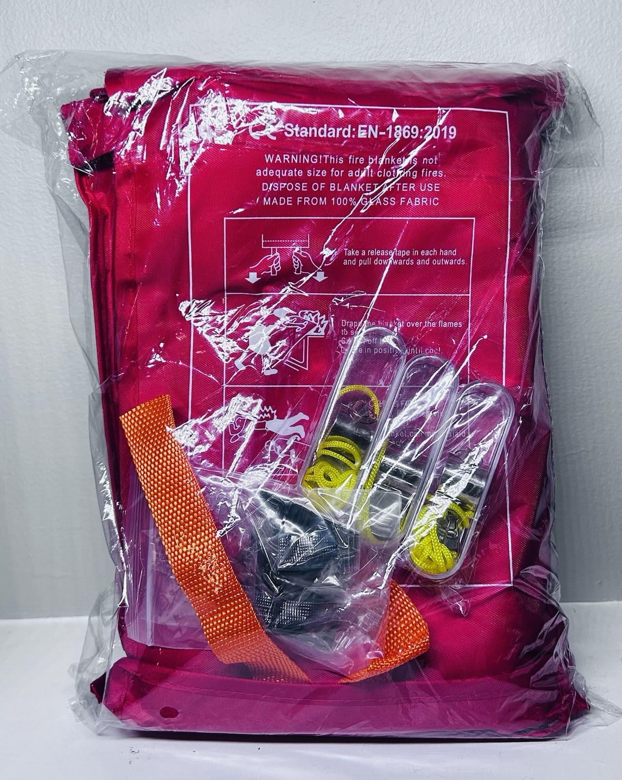 Emergency Fire Blanket Fire Suppression Blanket- 3 Blankets, 3 Whistles