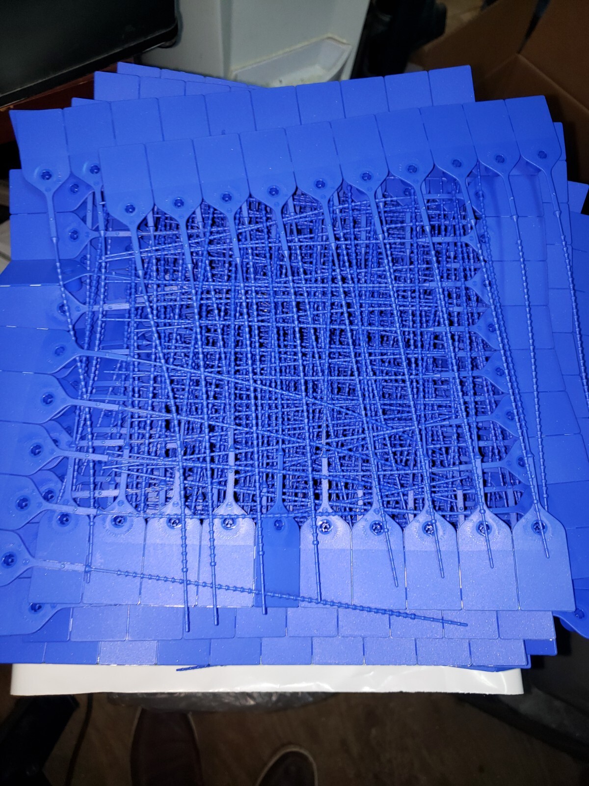 🤡🔥🧯 BAG of 135 BLUE FIRE EXTINGUISHER TAMPER FLAG SEALS U.L. APPROVED🤡🔥🧯
