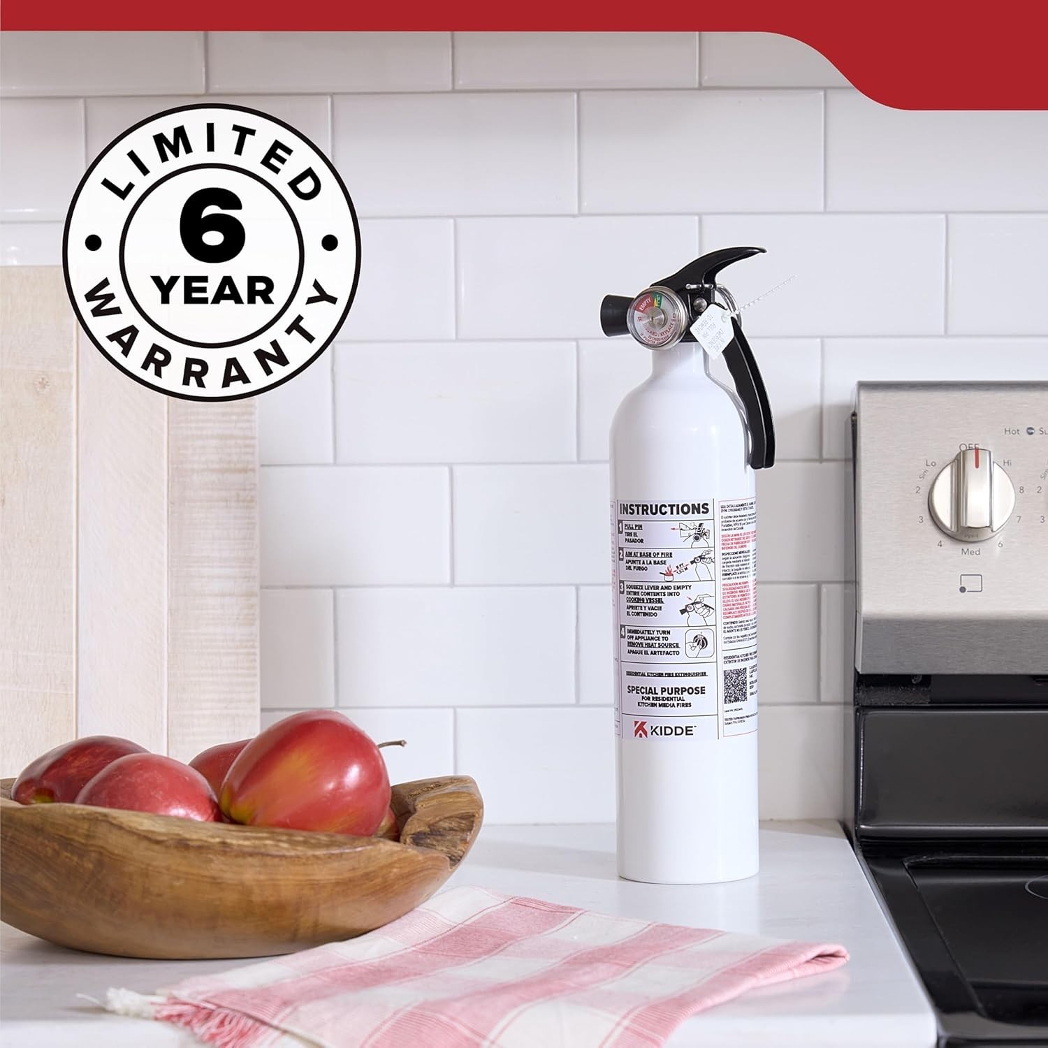 Easy-to-Use Fire Extinguisher for Kitchens 711A – Compact with Mounting Bracket