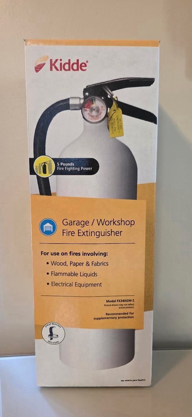 Kidde Garage Workshop Single Use Fire Extinguisher, White FX340GW-2