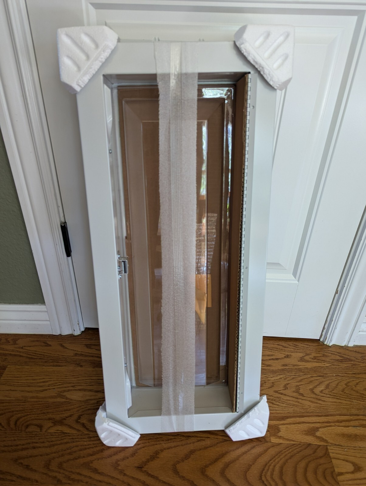 Fire Extinguisher Cabinet for 10lb Extinguisher – Larsen’s Vista 2709