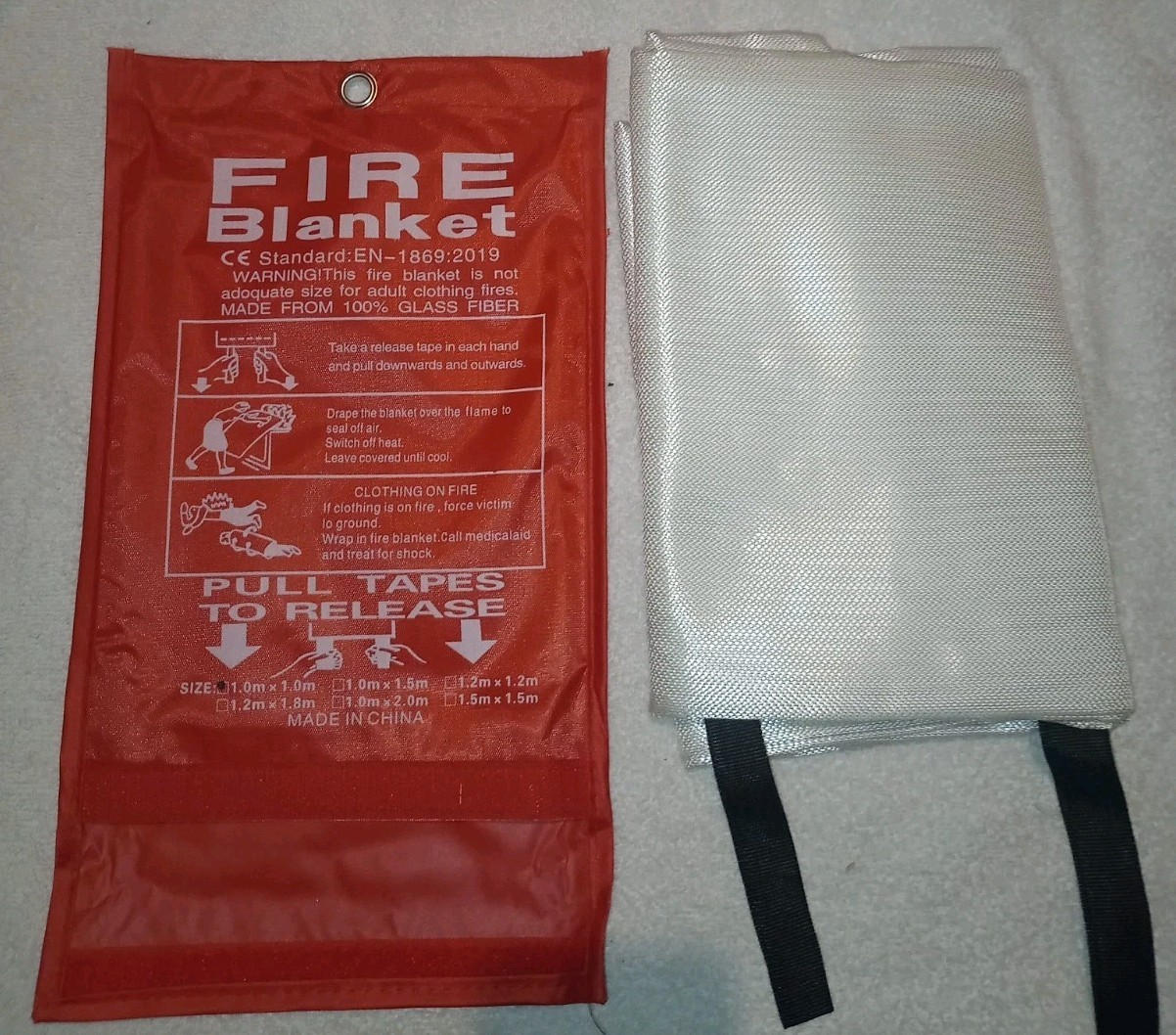 Emergency Fire Blanket 40″x40″ Fiberglass 1 PackFire Retardant Blankets W/Hooks