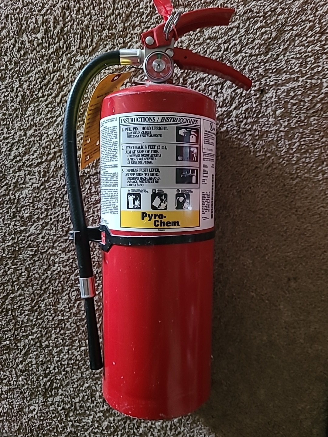 10 Lb ABC Fire Extinguisher – Professionally Refurbished/ (ready to operate)