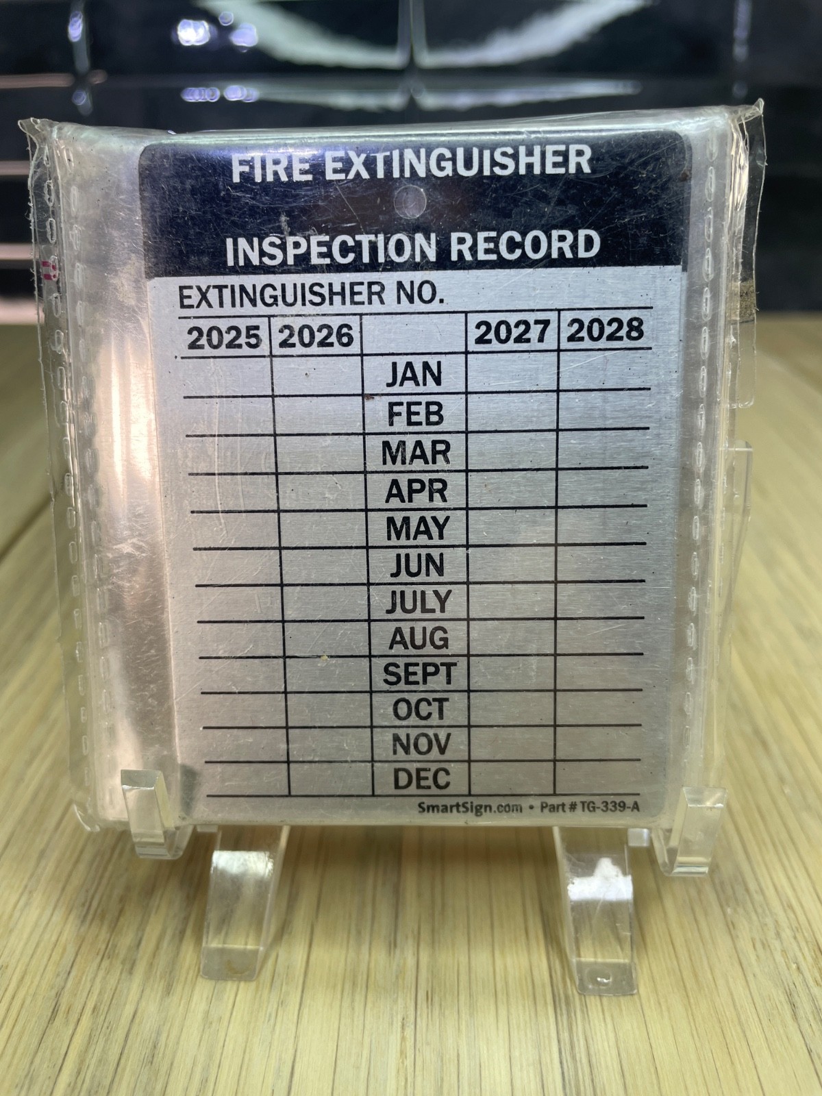 METAL FIRE EXTINGUISHER 4-YEAR INSPECTION TAGS…2025-2026-2027-2028 (lot of 20)