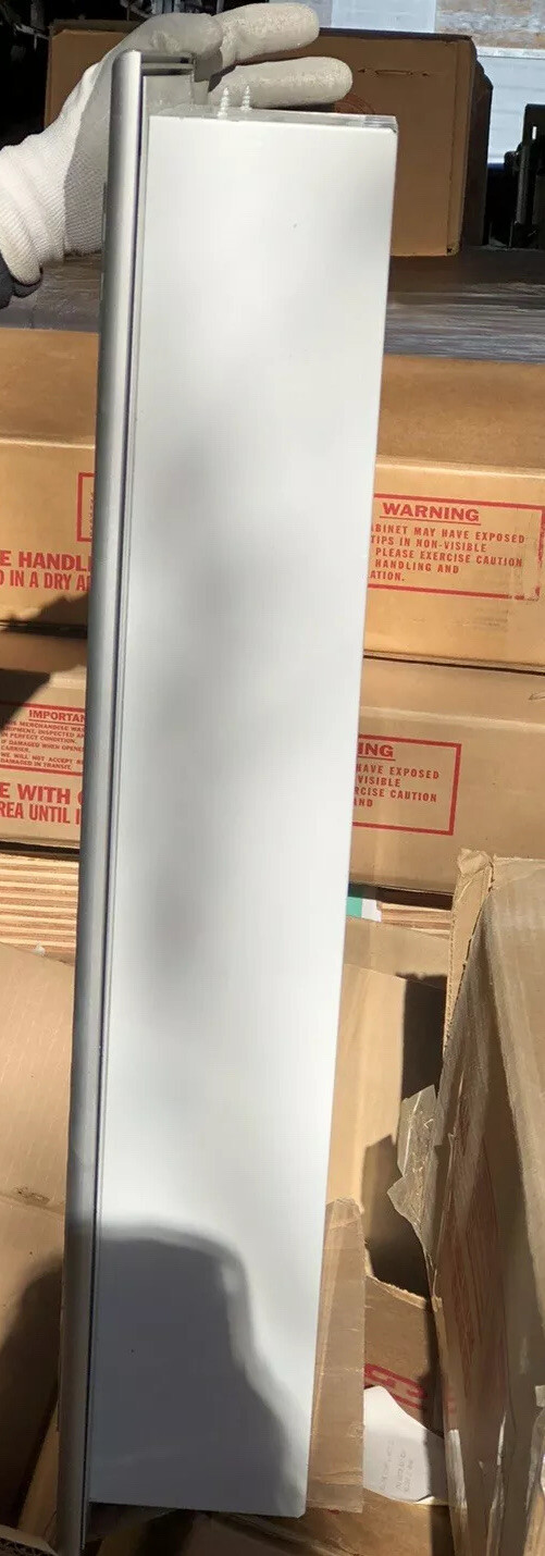Larsen Flame Shield Fire Rated White Cabinet Extinguisher Glass Panel FS24094