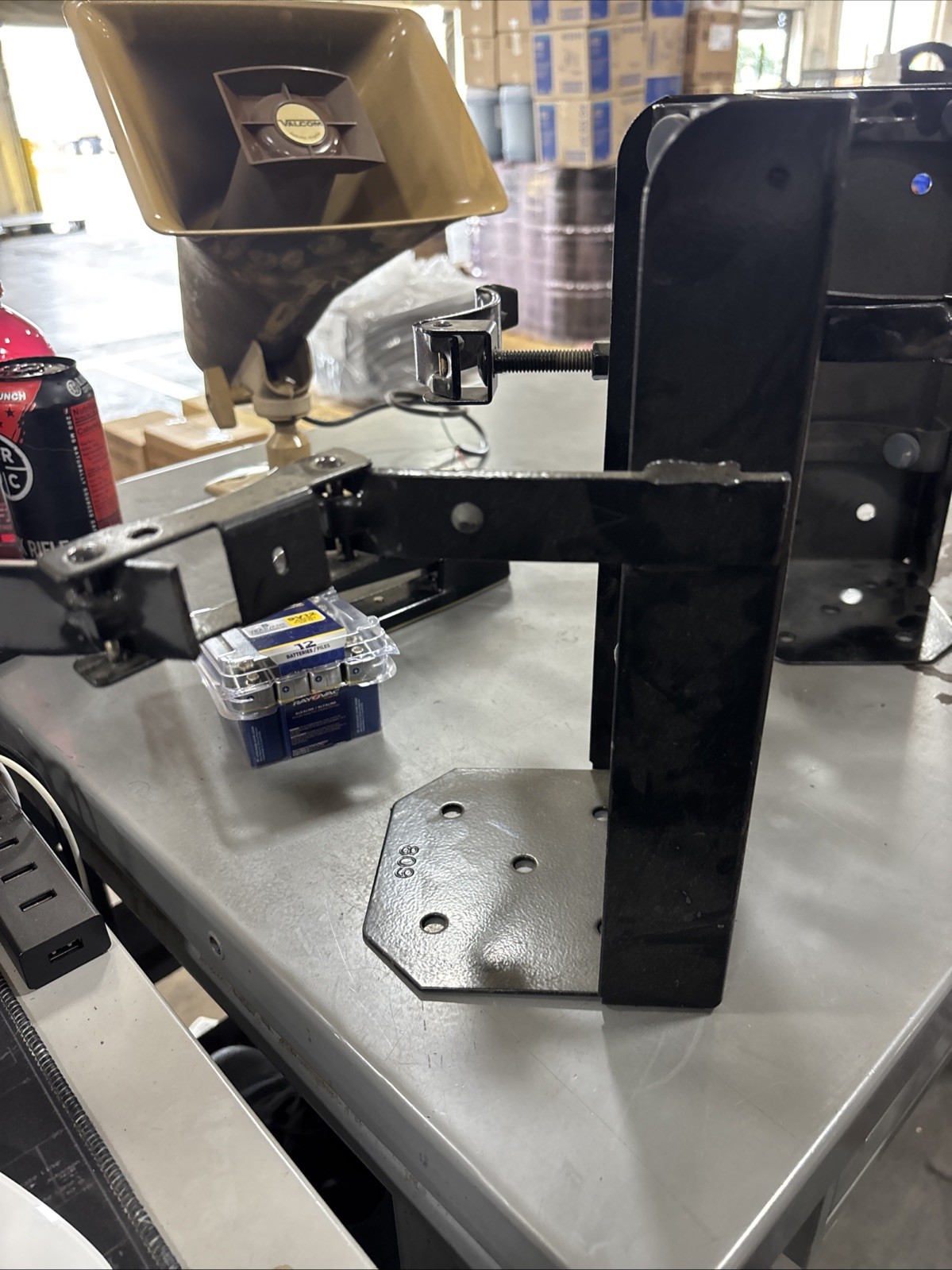Uline fire Extinguisher Holder( No Hardware)