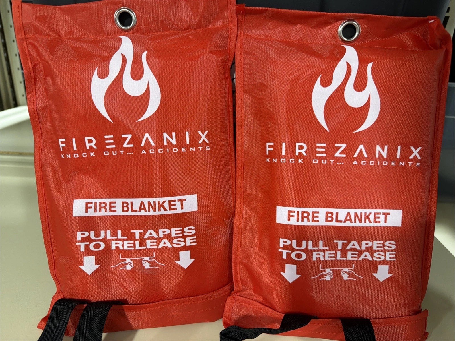 LOT Of 2 Fire Blanket 1m x 1m Fiberglass Emergency Kitchen Safety Certified