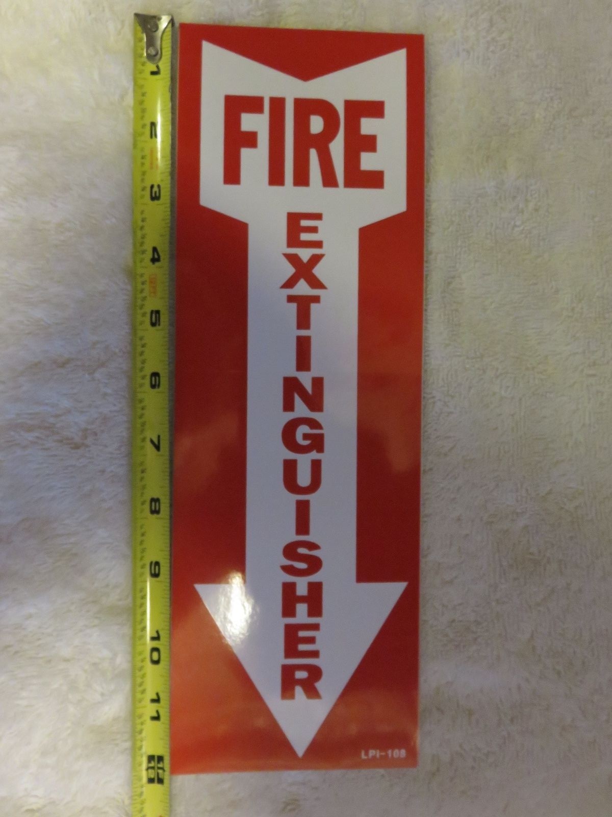 ✅🔥🧯(1-SIGN) 4″ X 12 SELF-ADHESIVE VINYL “FIRE EXTINGUISHER ARROW” SIGN..NEW