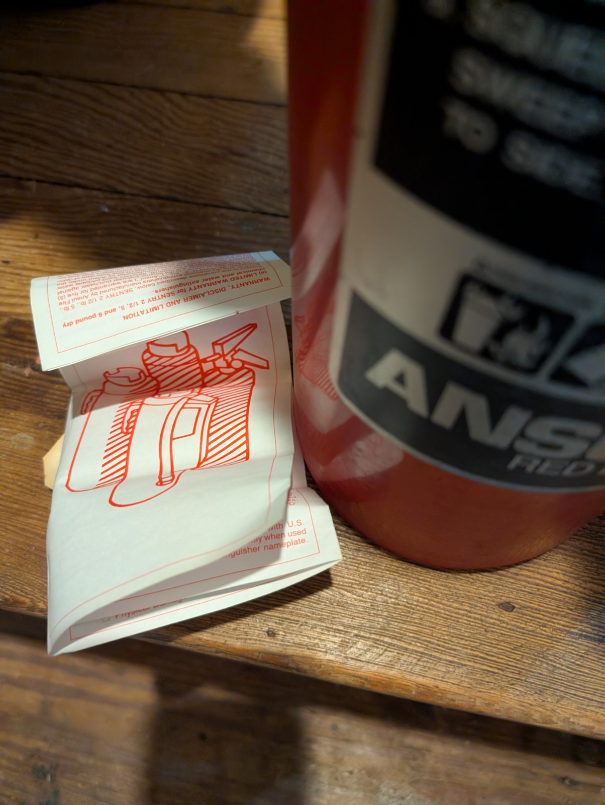 Ansul Red Line ABC DRY CHEMICAL Cartridge Operated Fire Extinguisher.