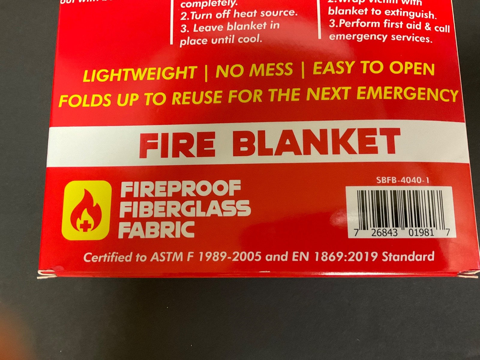 Silverback 40″ X 40″ Fireproof Fiberglass Fire Blanket