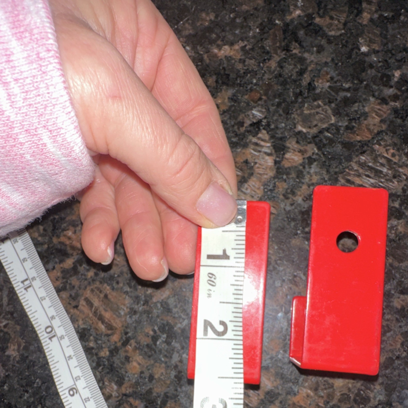 Red Metal Mount Brackets Pair for Fire Extinguisher Hand Rack 2 Inch