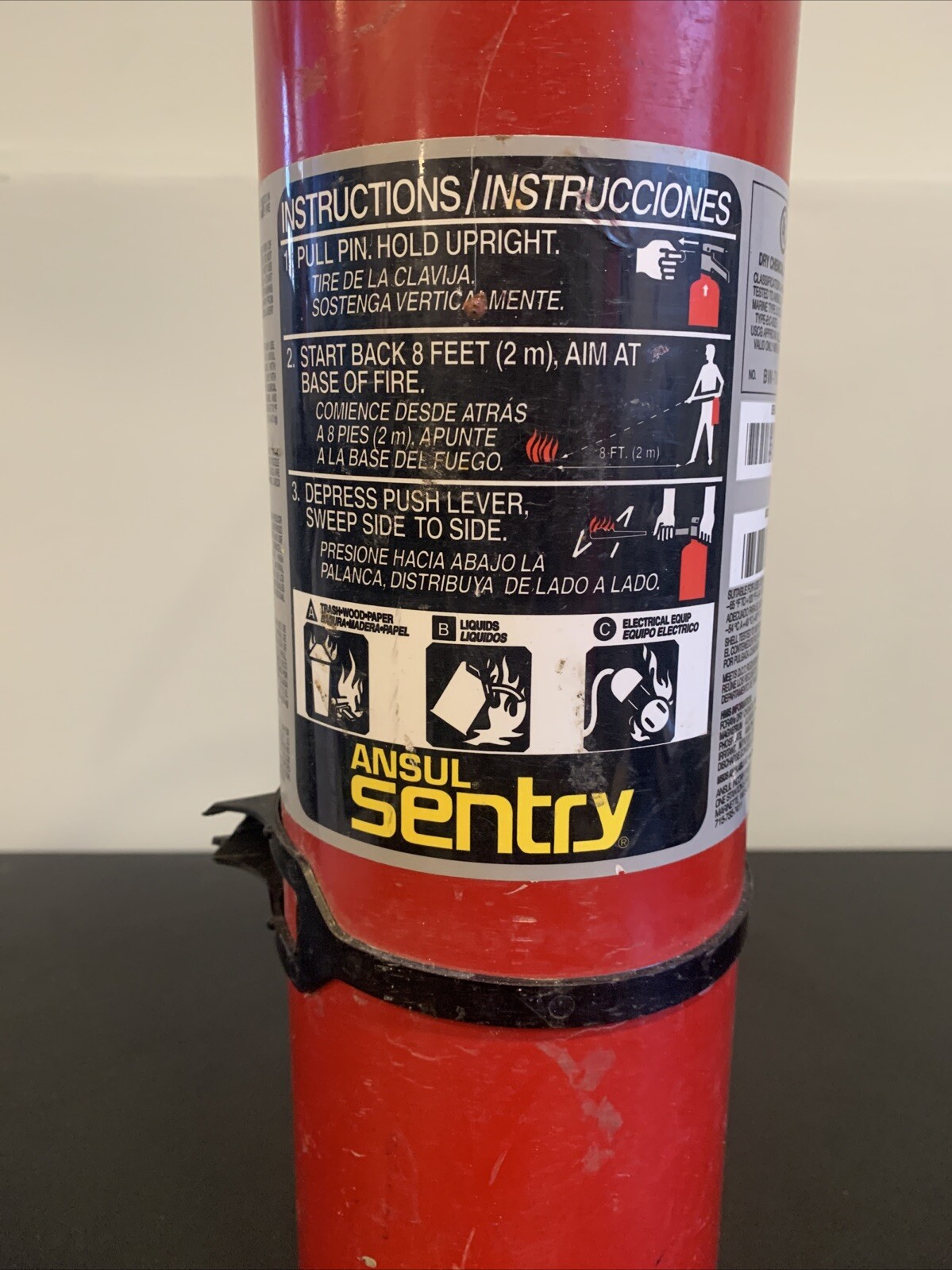 ANSUL SENTRY DRY CHEMICAL FIRE EXTINGUISHER Its Full 2022 Test Tag