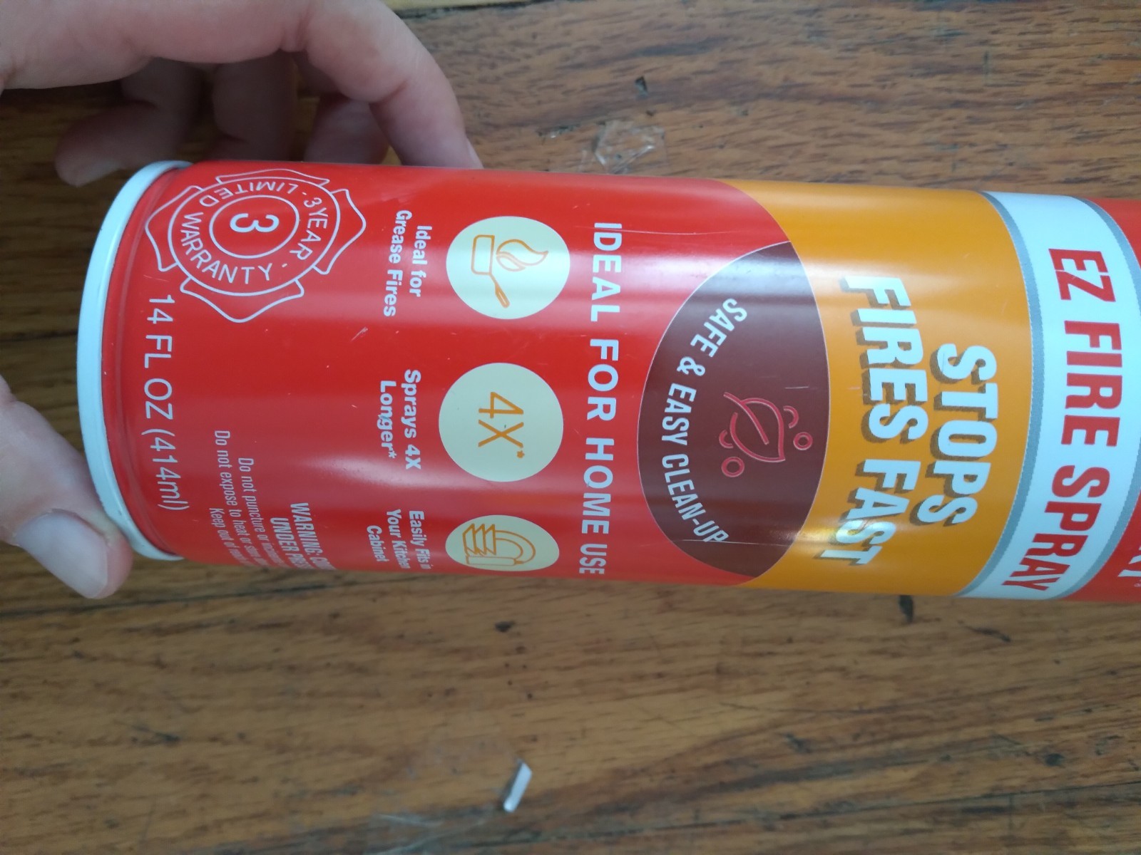 NEW First Alert EZ Fire Spray 14 OZ Stops Fires Fast Easy Clean Up