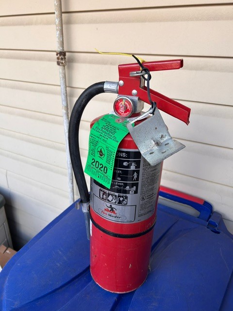 10LB ANSUL SENTRY AA10S – ABC Dry Chemical Fire Extinguisher
