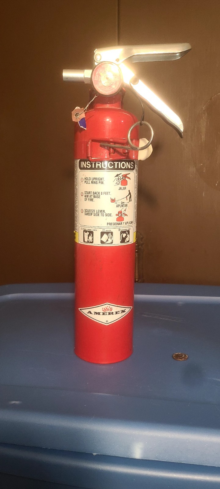 Amerex B417T ABC Dry Chemical Fire Extinguisher Holds 2.5lbs Dry Chemical