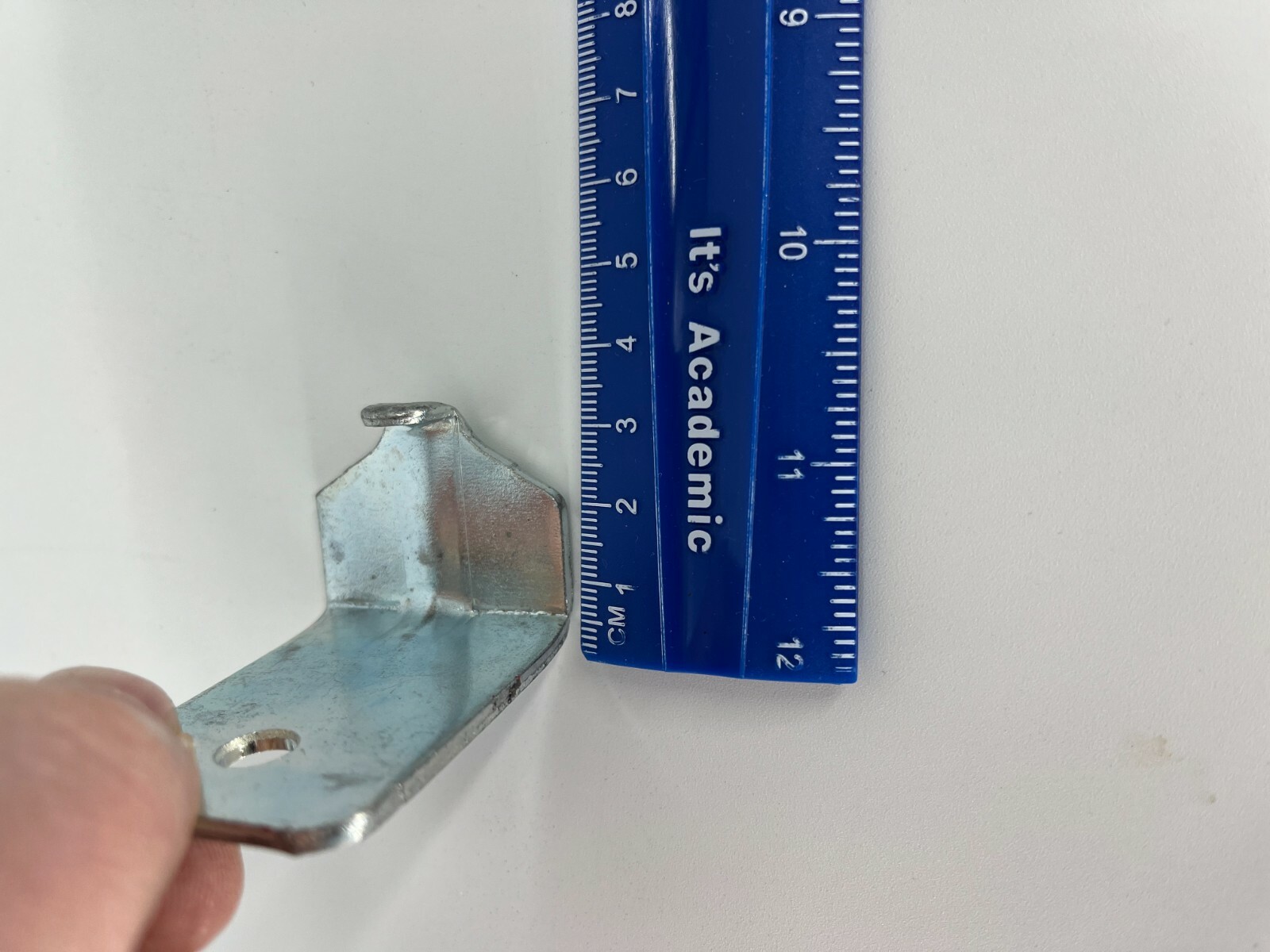 Angle Steel Bracket 10 lb 4 ct – Single Hole Fire Extinguisher Universal Mount