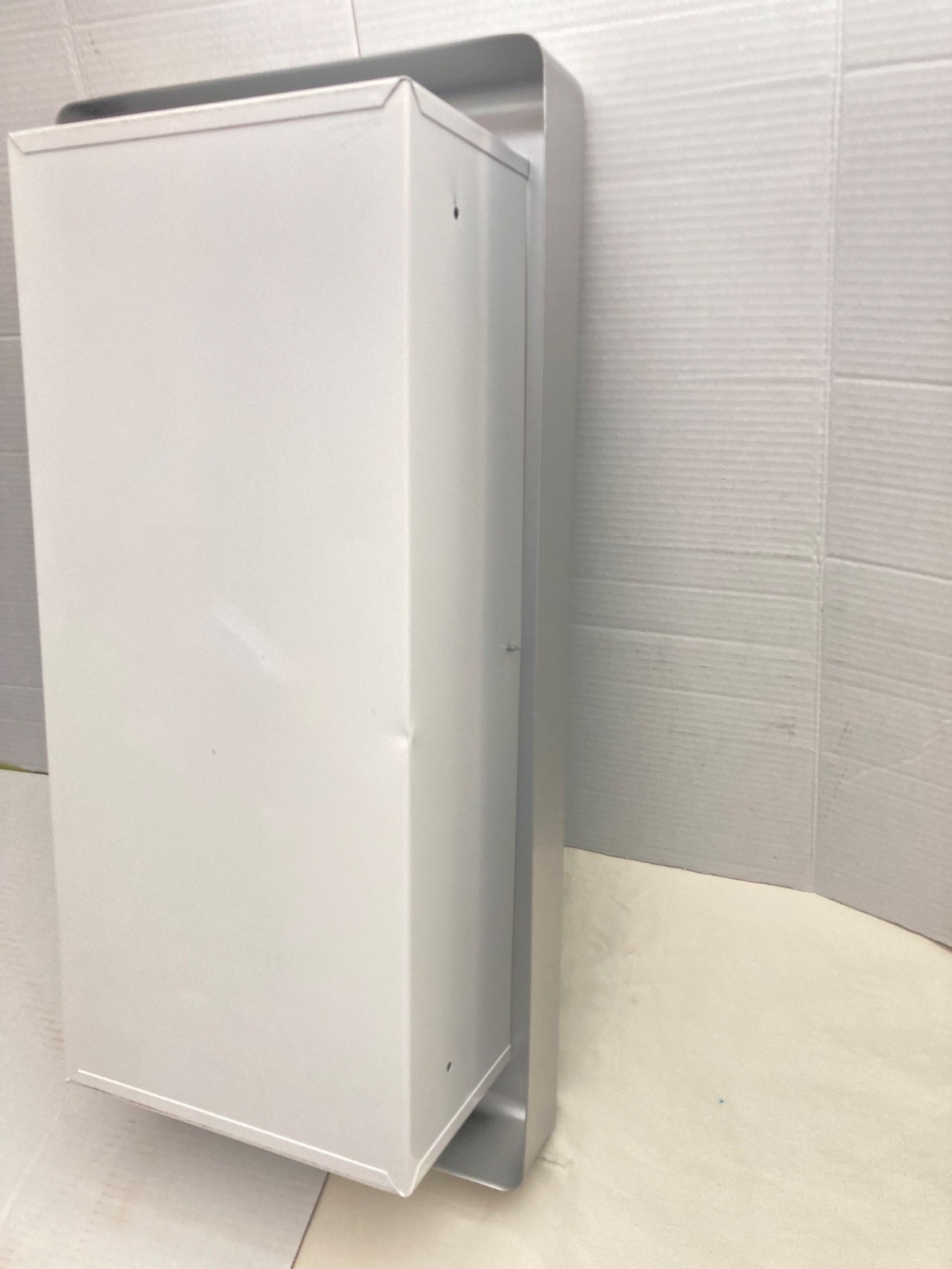 JL Ind. NOS** C1027V10 Academy 1000 VDP Steel Fire Extinguisher Cab 10 X 24
