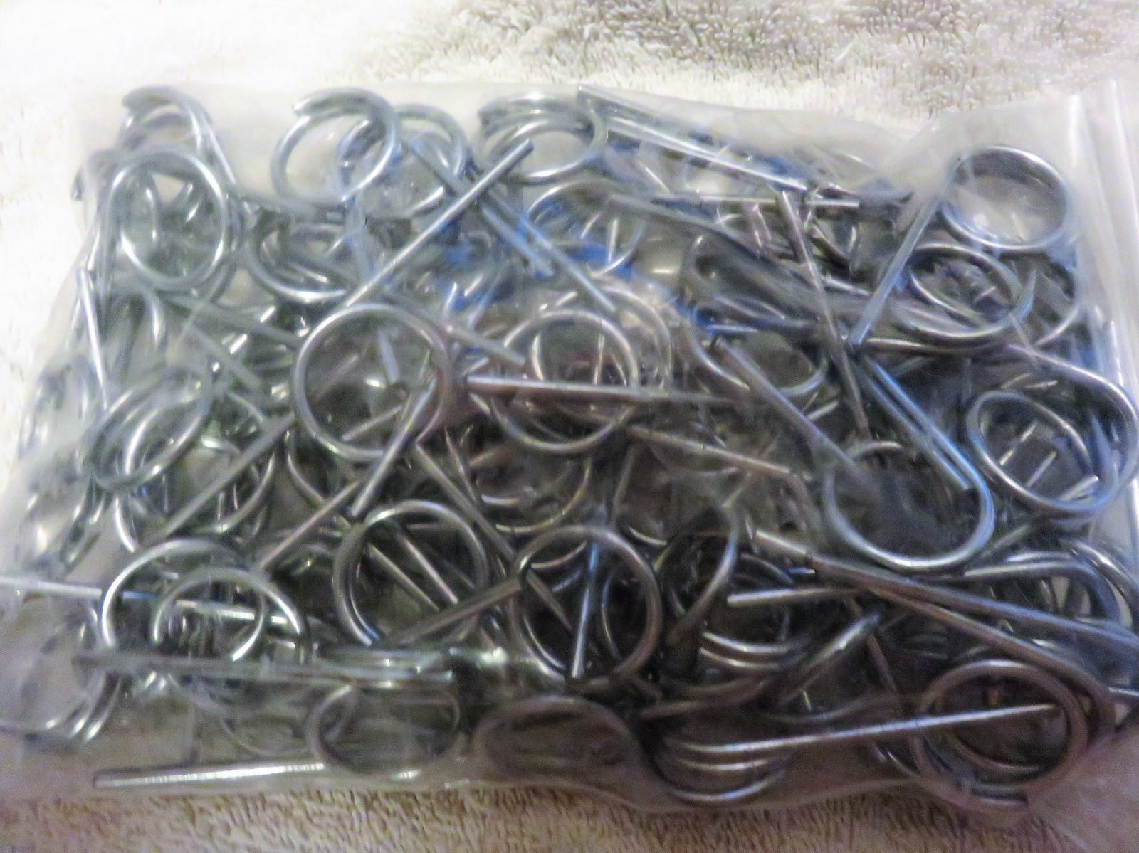🔥🧯NEW..75 pieces Fire Extinguisher Safety Pull Pins + 125 Tamper Seals🚒