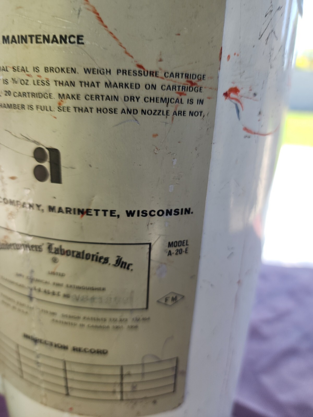 Ansul Dry Chemical Extinguisher Model A 20 E, 40 B:C For Class A,B,C Fires White