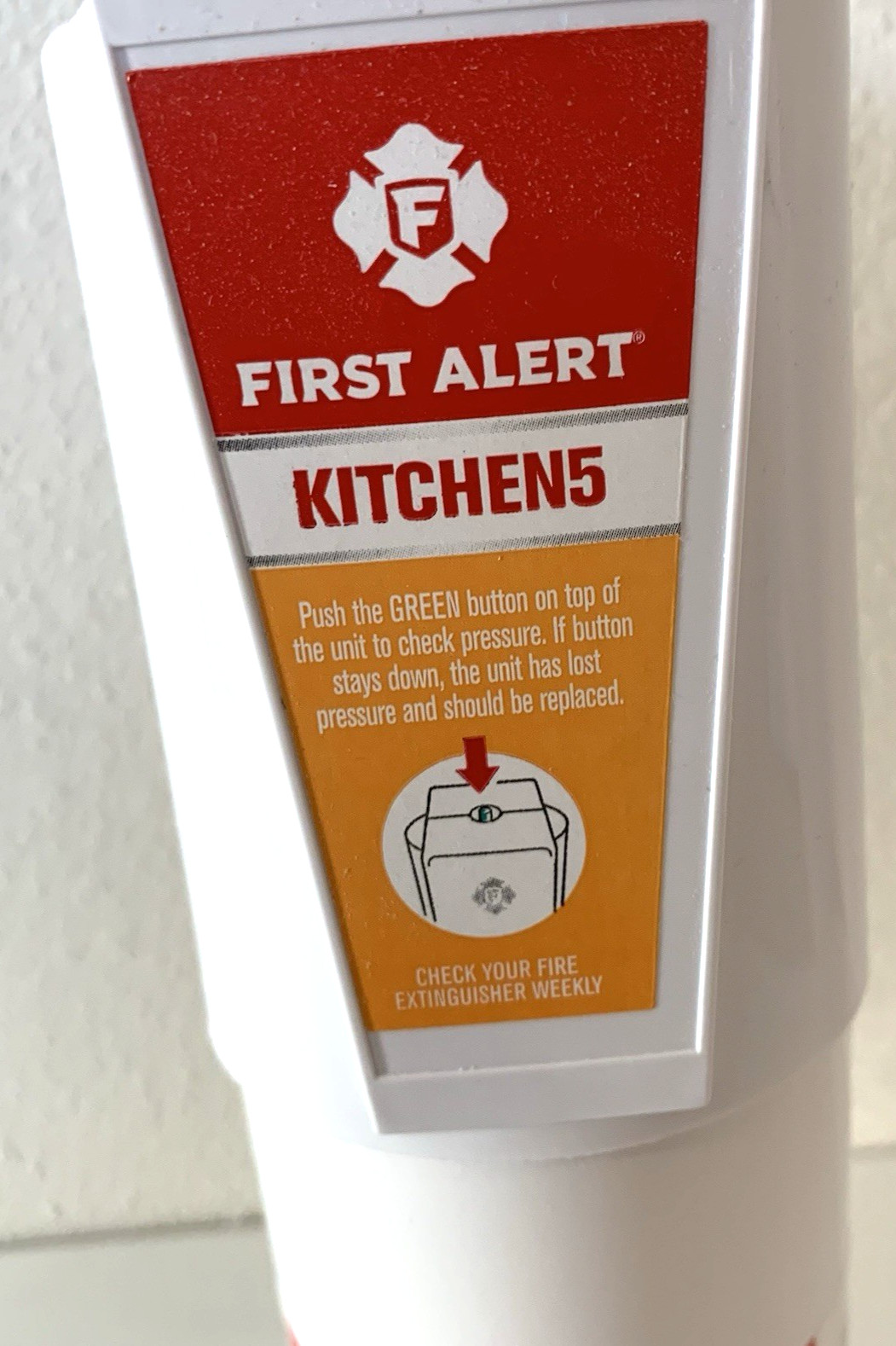 First Alert Kitchen5 Fire Extinshisher JFE265 No. H97841147 New Sealed