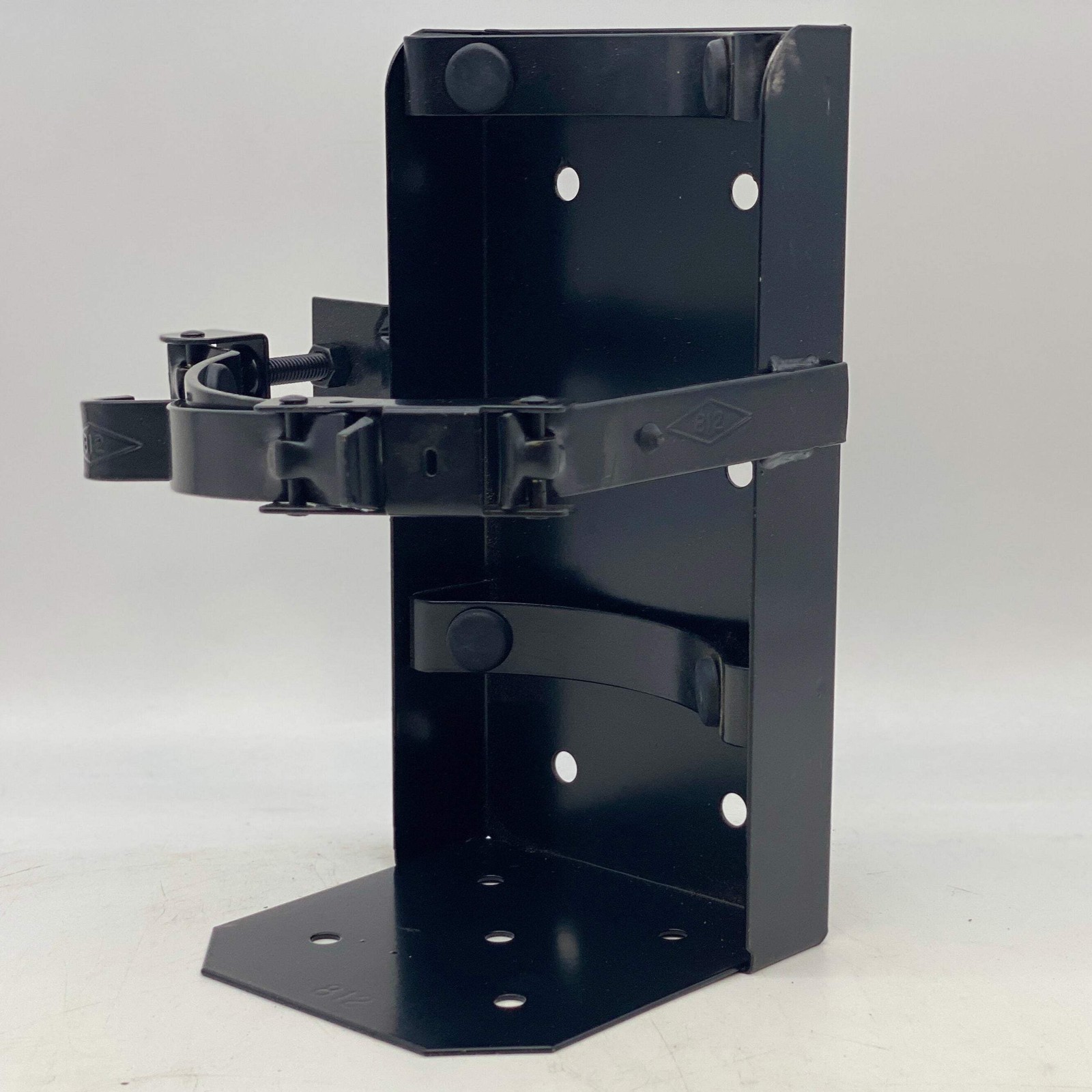 Amerex 12933 812 Box Type Mounting Bracket, Black, 6″ VEH *Lot of (2)* (No Box)