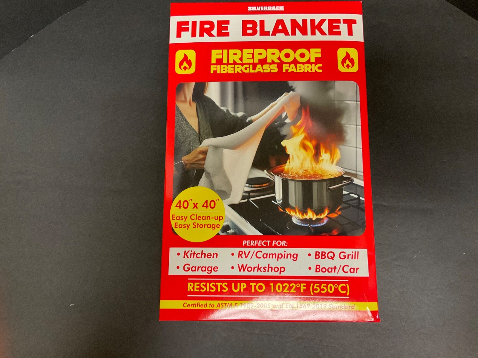 Silverback 40″ X 40″ Fireproof Fiberglass Fire Blanket