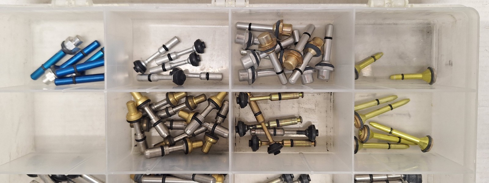 Brooks VALVE STEM KIT Approx 92 Valve Stems included Free Shipping