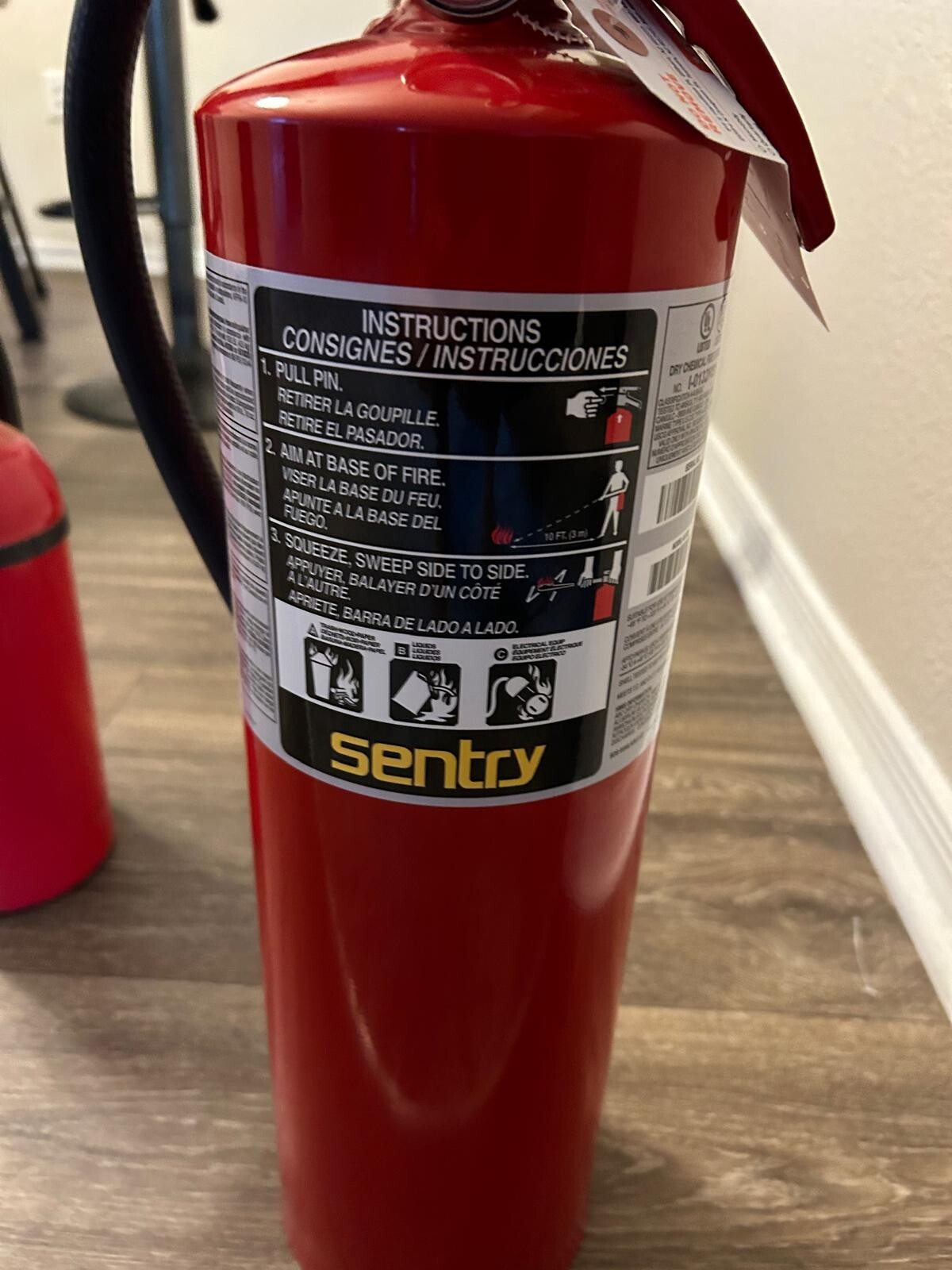 SENTRY | ABC FIRE EXTINGUISHER | CLASS AA10S