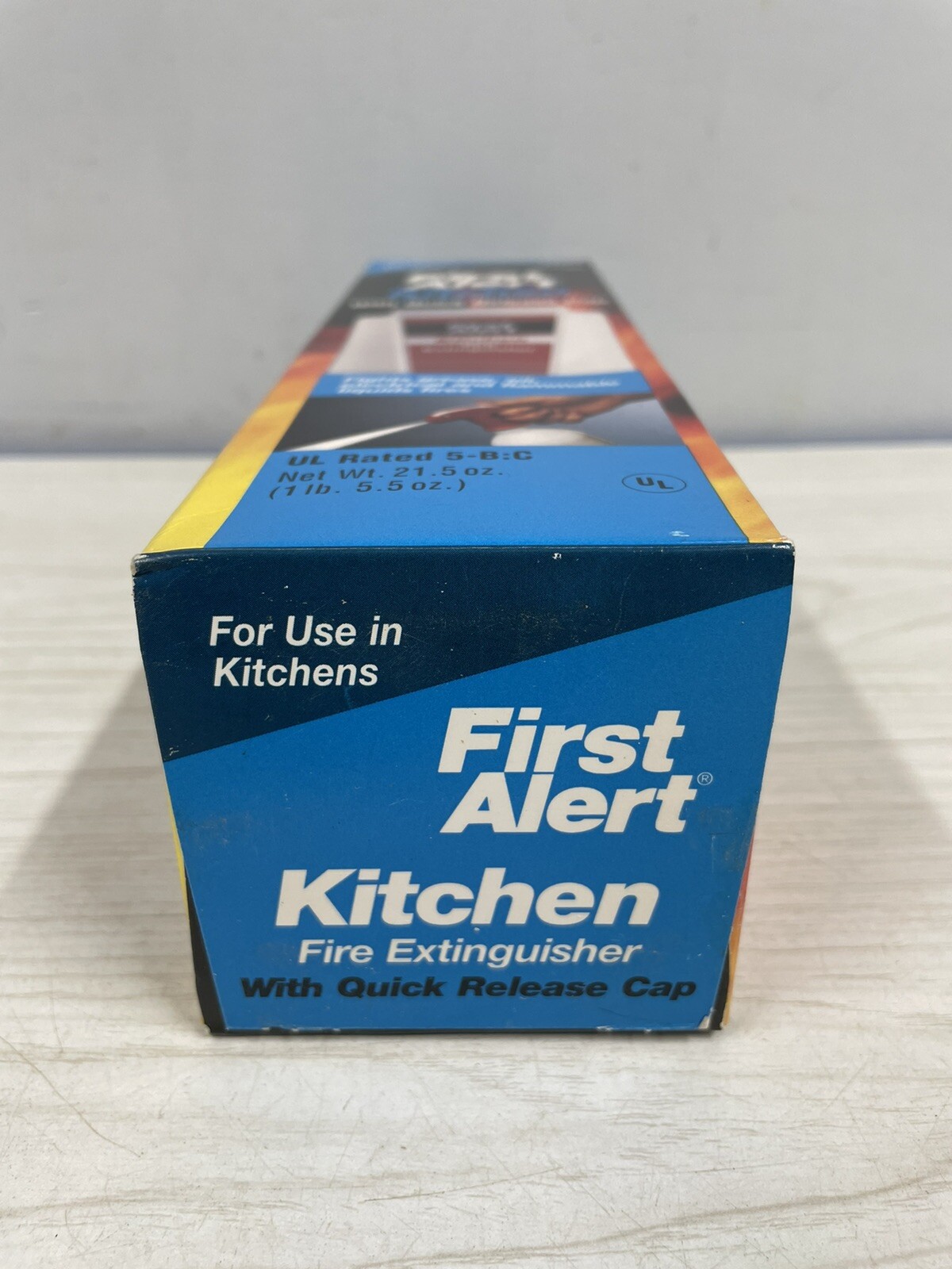 First Alert Kitchen Fire Extinguisher Liquids Grease Electrical Equipment KFE2S5