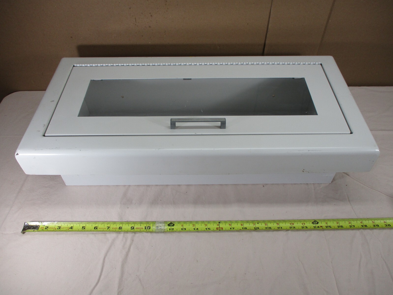 Larsen’s Fire Extinguisher Cabinet Full Acrylic Rolled Edge Semi Recessed (B)