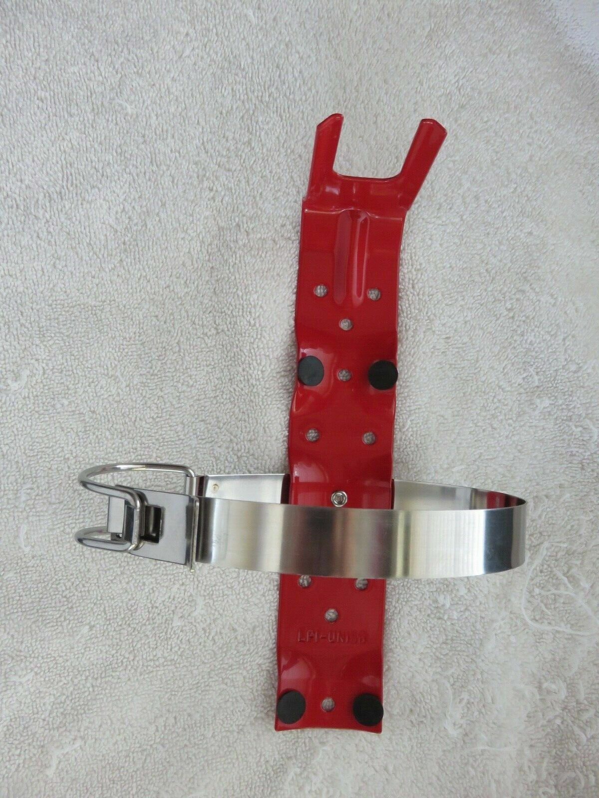 (20)-5 lb. AMEREX-BADGER-BUCKEYE FIRE EXTINGUISHER VEHICLE/MARINE STRAP BRACKETS