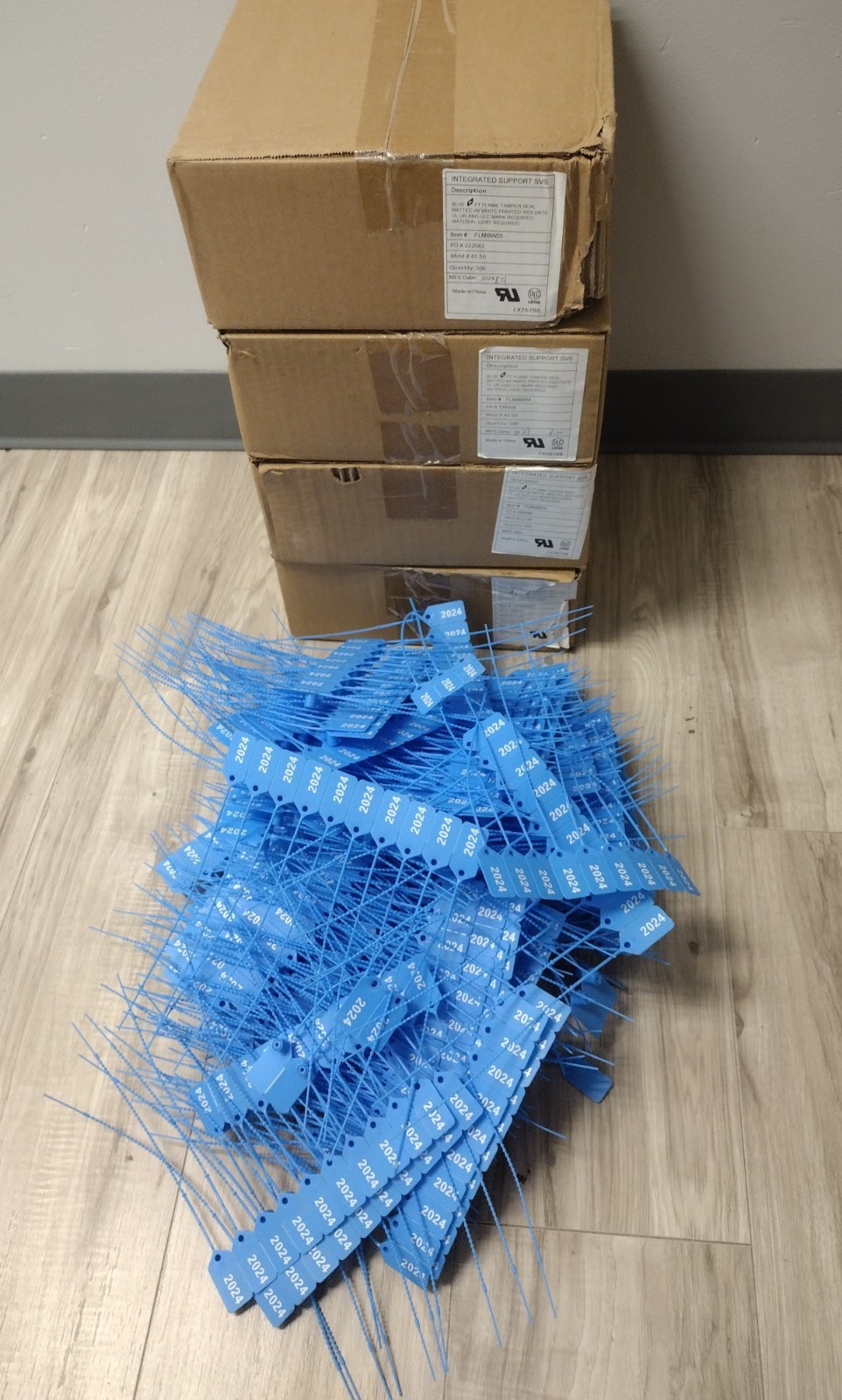 Fire Extinguisher Tamper Flag Seals Wire Lot Of 2,849 Blue 2024/2025