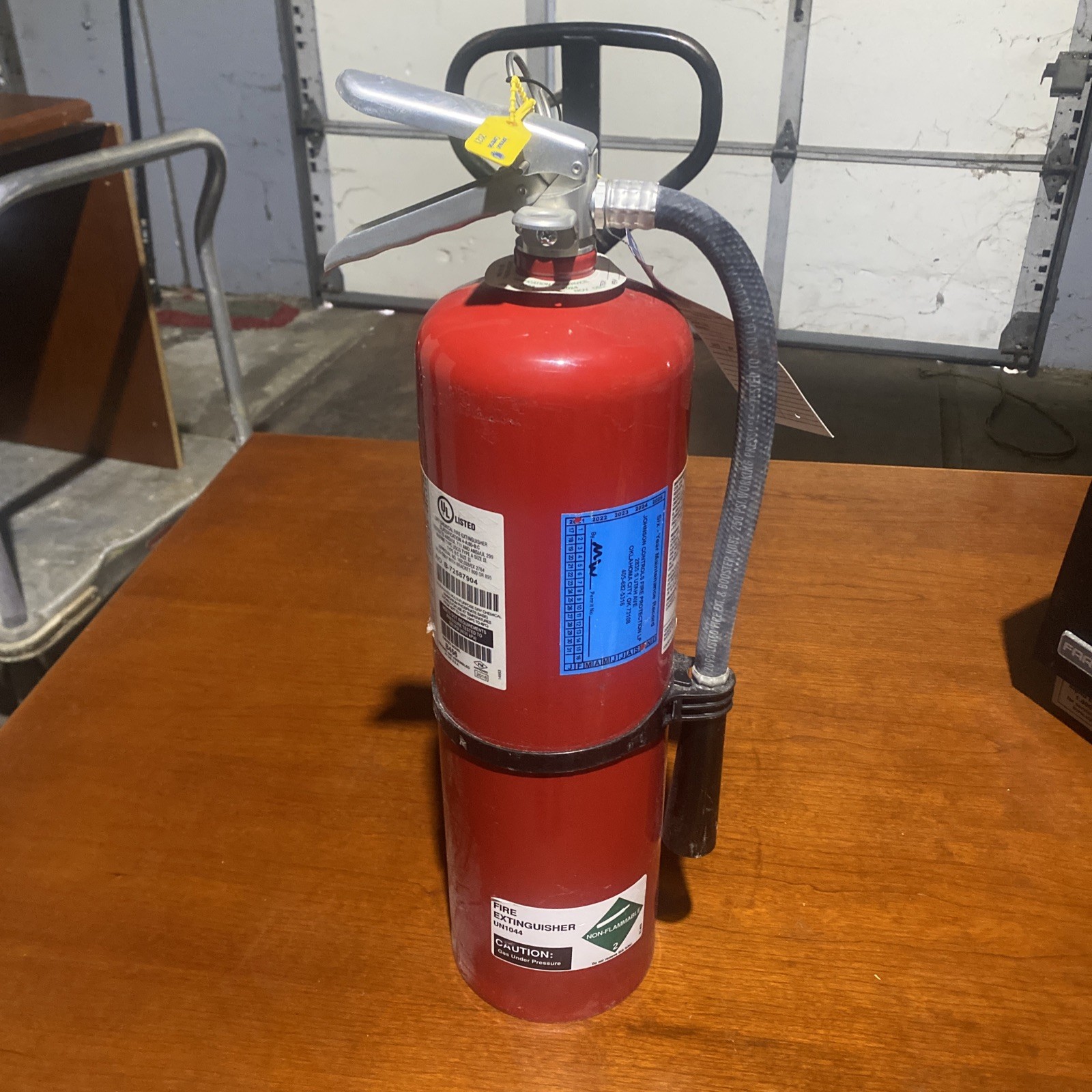Amerex B456 10LB ABC Dry Chemical Fire Extinguisher